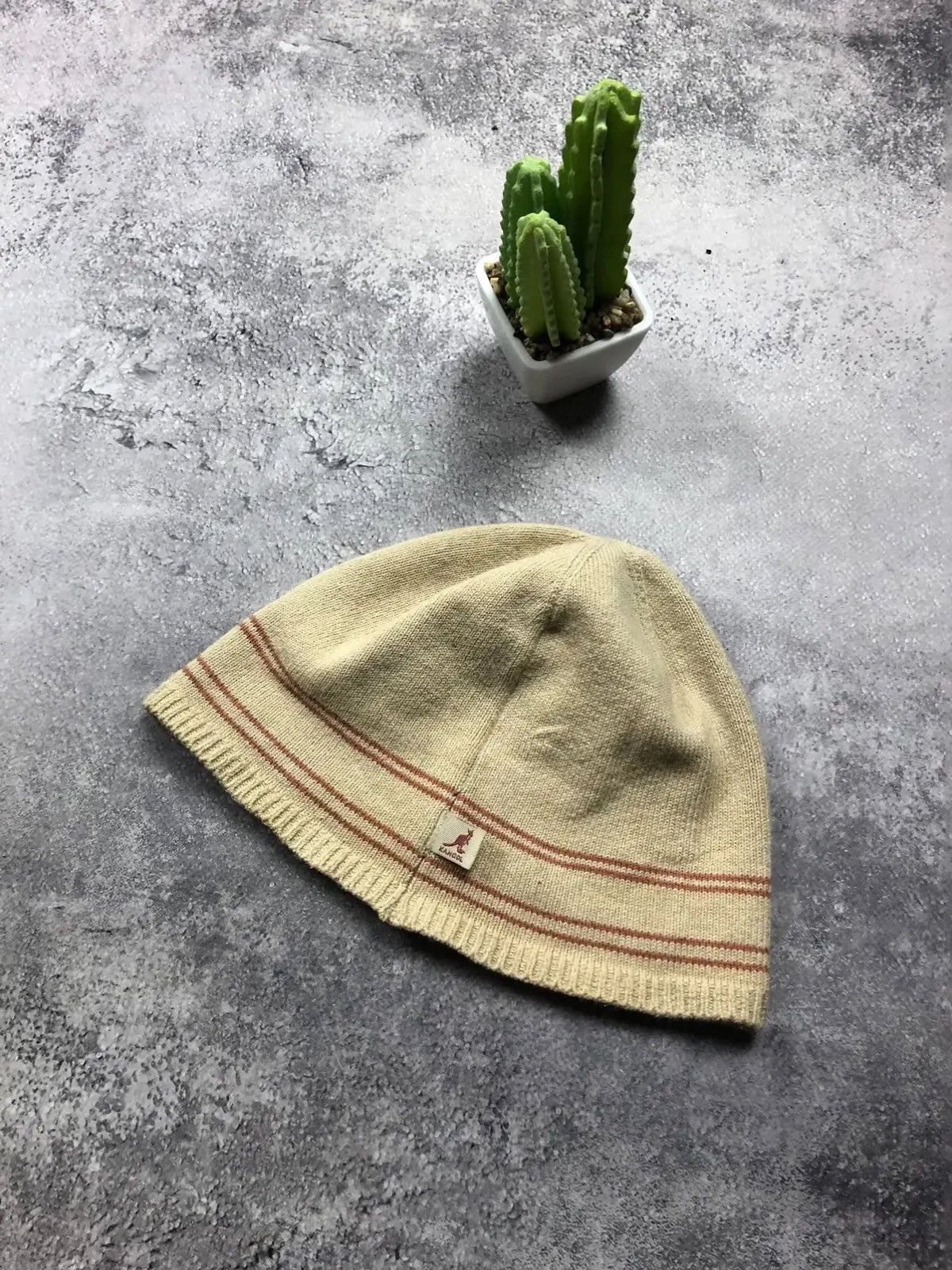 Kangol KANGOL Vintage Mini Logo Hat Streetwear Casual Mens Beige Size ONE SIZE - 5 Thumbnail