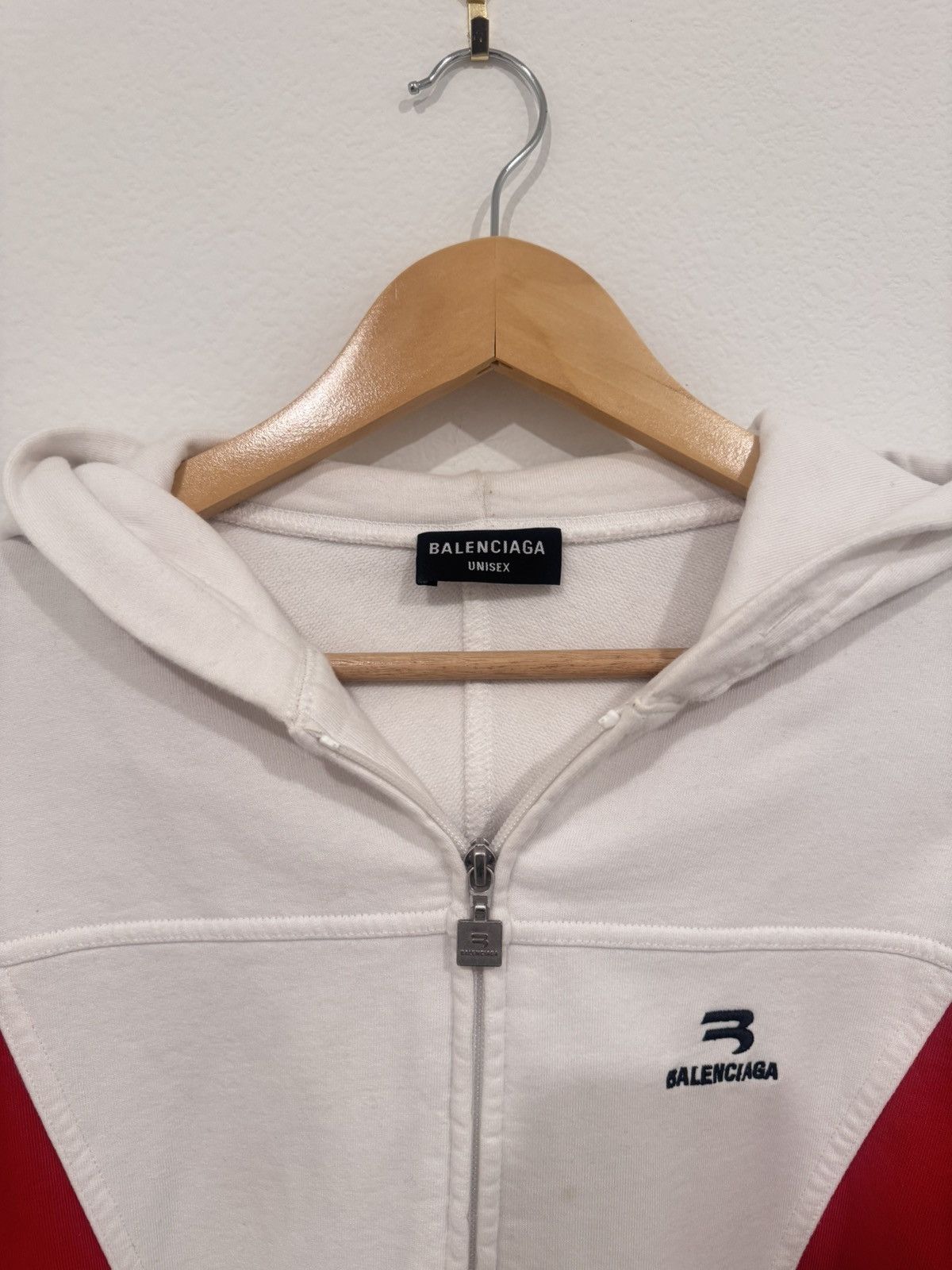 Balenciaga Balenciaga Sporty B Zip-Up Tracksuit Hoodie Size US L / EU 52-54 / 3 - 3 Thumbnail