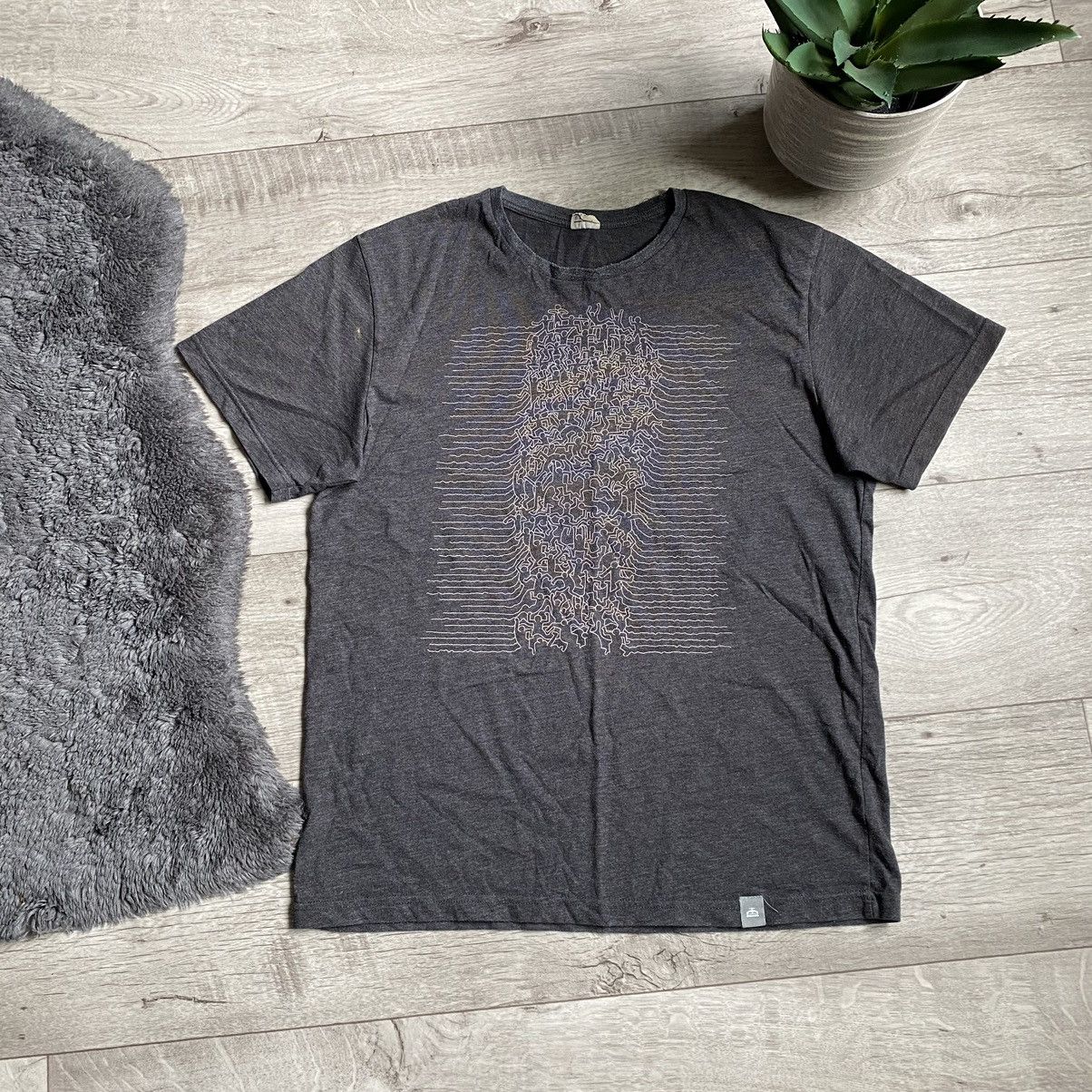 Joy Division VINTAGE KEITH HARRING JOY DIVISION UNKNOWN PLEASURES T SHIRT Size US M / EU 48-50 / 2 - 1 Thumbnail