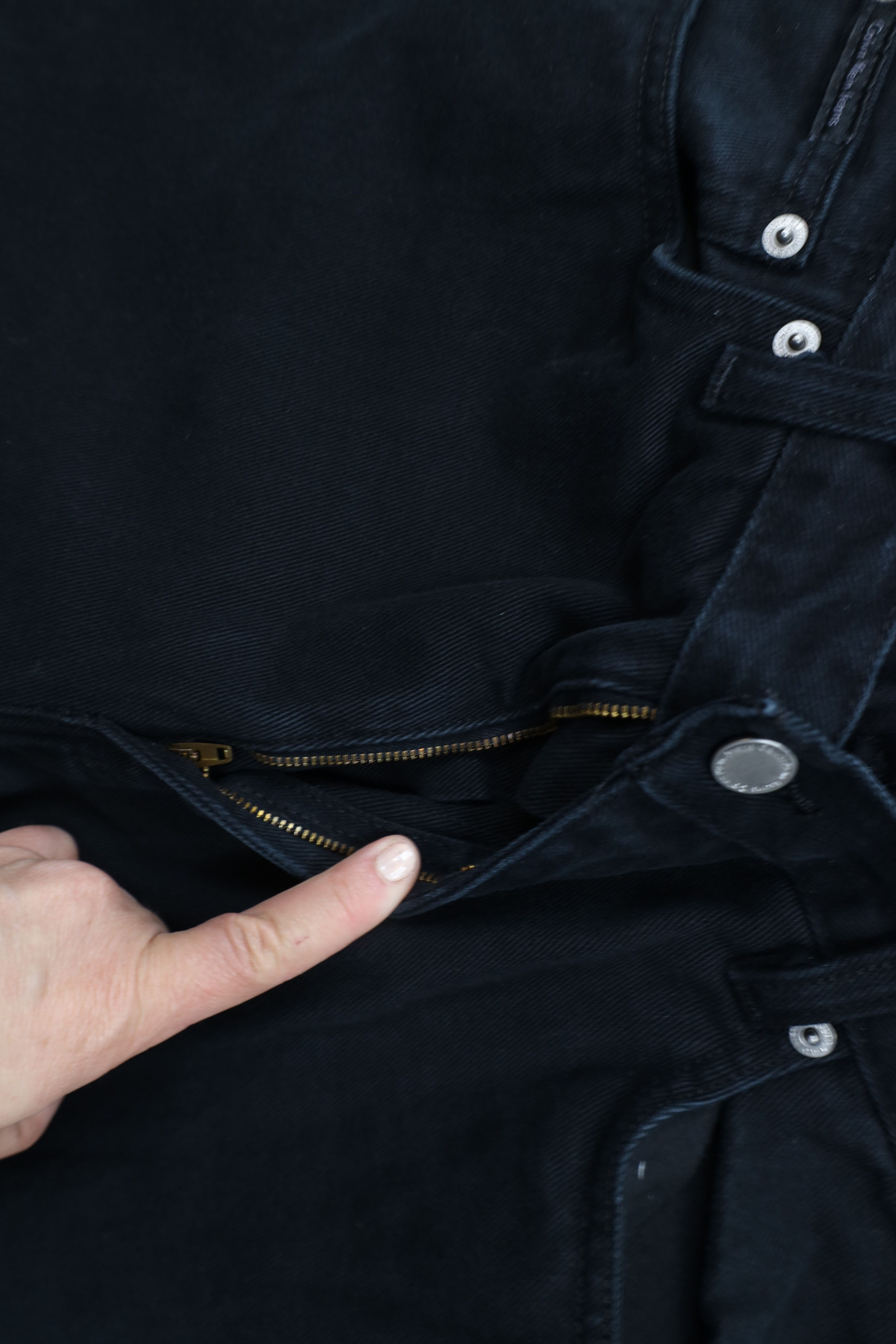 Calvin Klein × Vintage Vintage 90s Calvin Klein Spell Relaxed Fit Denim Jeans Black Size US 34 / EU 50 - 7 Thumbnail