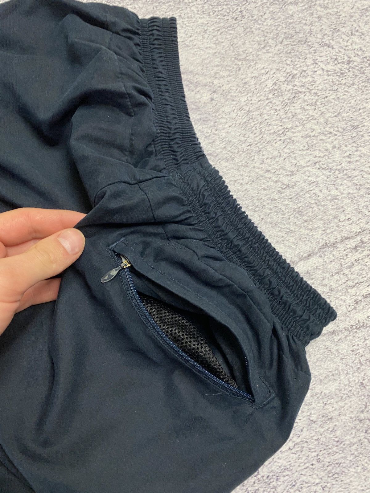 Nike Y2K Nike Vintage Nylon Track Pants Baggy Drill Mini Swoosh Size US 30 / EU 46 - 15 Thumbnail