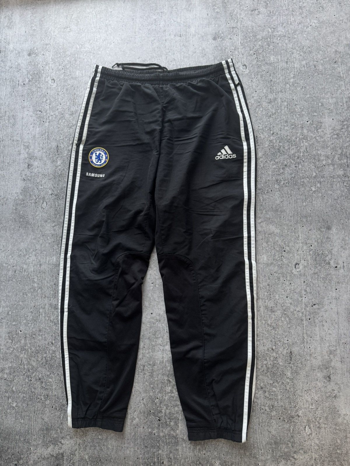 Adidas Adidas Chelsea Vintage Soccer Pants samsung Joggers 2010 Size US 36 / EU 52 - 2 Thumbnail