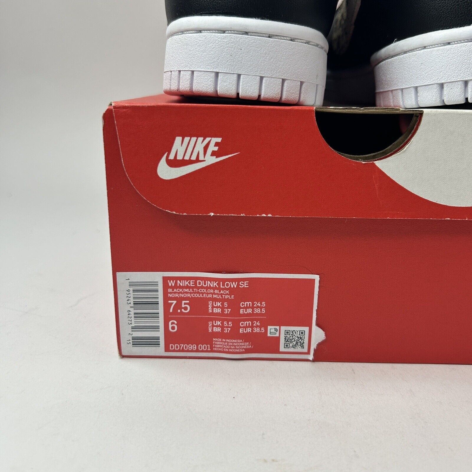 Nike Nike Dunk Low SE WMNS Primal “Black Animal Safari” 2023 Size US 7.5 / IT 37.5 - 5 Thumbnail