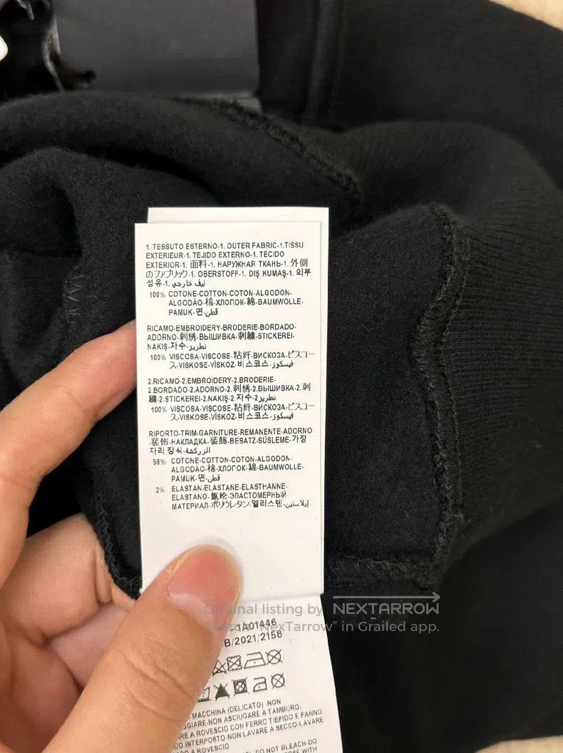Versace Versace Men's black casual crew neck sweatshirt Size US L / EU 52-54 / 3 - 6 Thumbnail