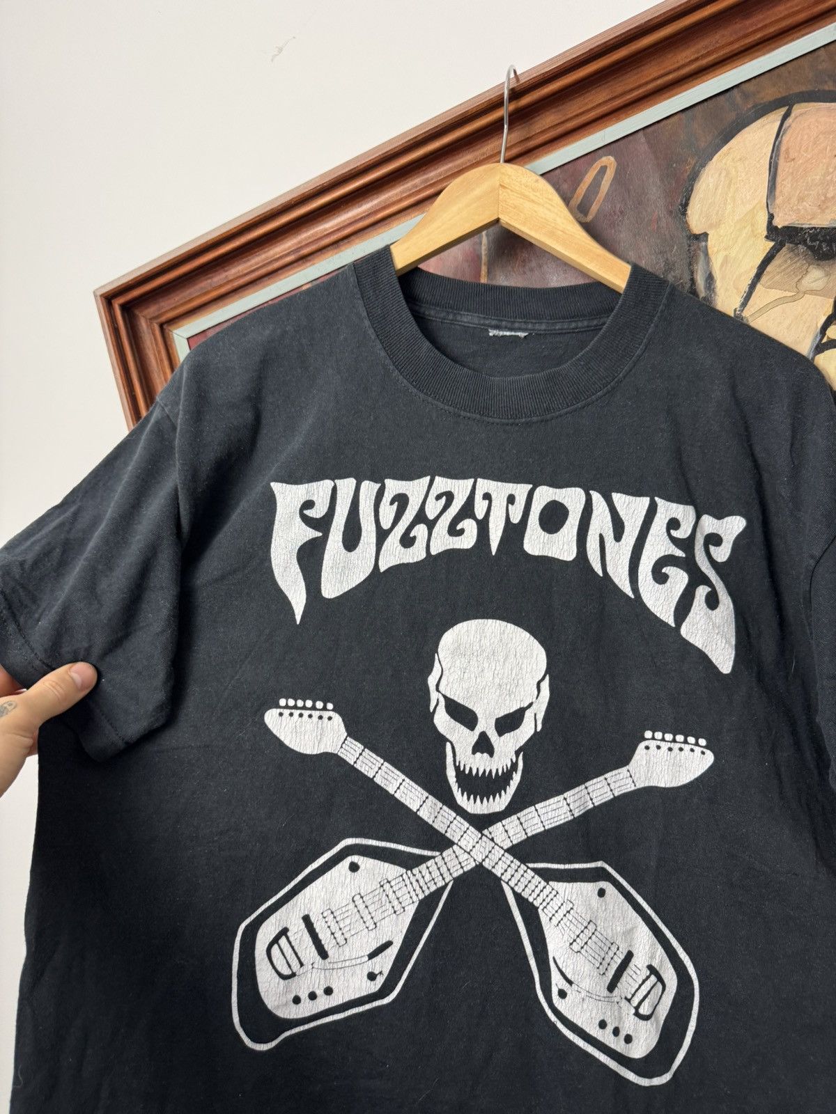 Band Tees Vintage 90s Fuzztones Band Tee Washed Skull Logo Guitar Rare Size US L / EU 52-54 / 3 - 2 Thumbnail