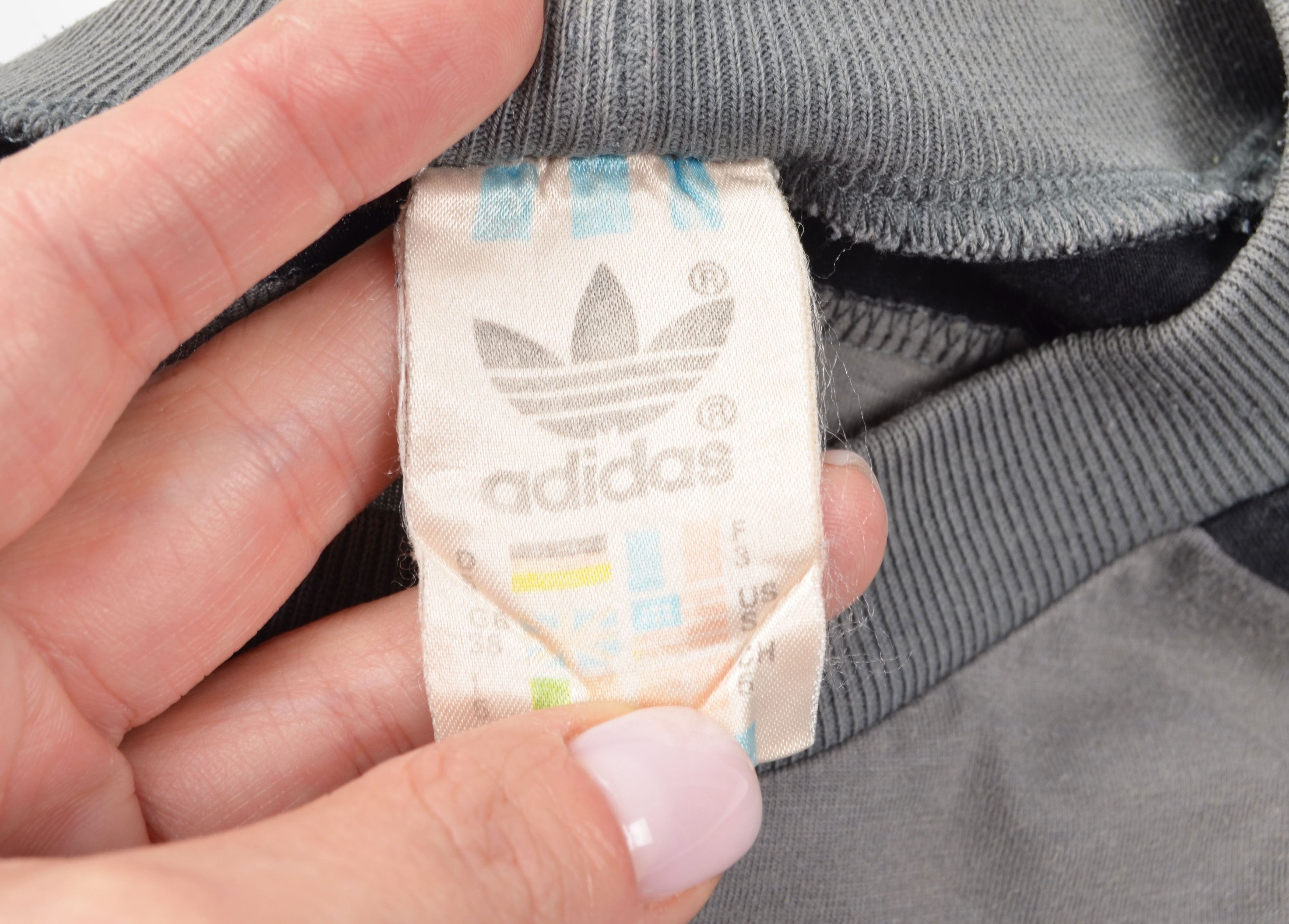 Adidas Vintage Adidas 80's USA Logo Long Sleeve Top Size US S / EU 44-46 / 1 - 5 Thumbnail