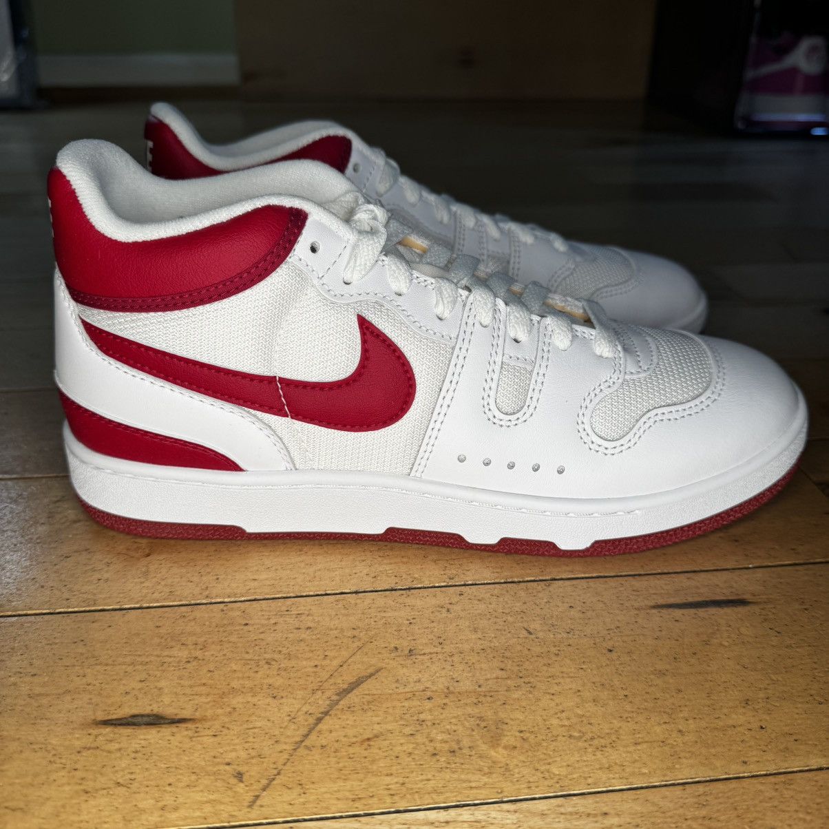 Nike Travis Mac Attack SZ: 9 Men 10.5W Size US 9 / EU 42 - 1 Thumbnail