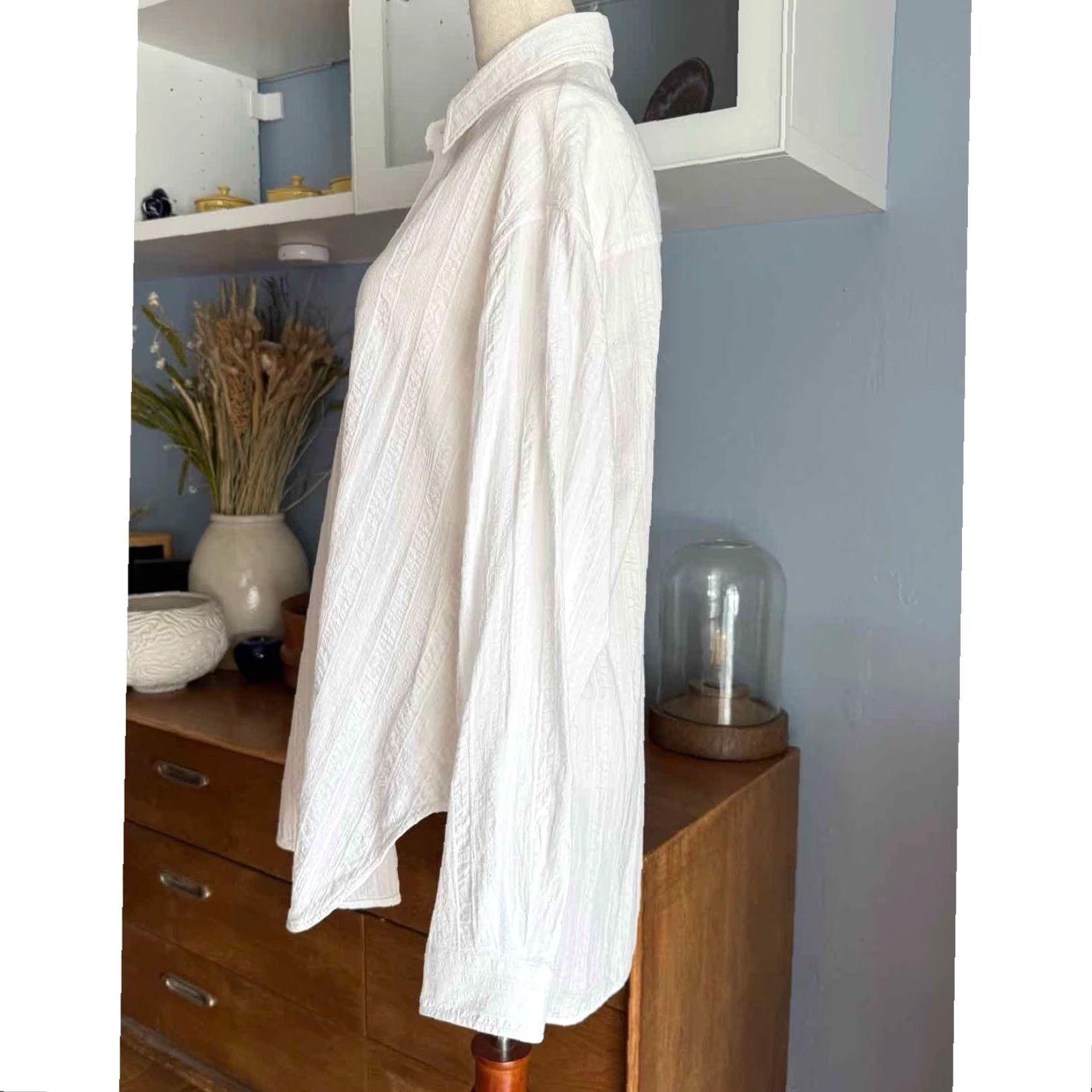 Vanessa Bruno VINTAGE Vanessa Bruno Button-Up Shirt White Cotton Textured Long Sleeve Collared Size 38 100% Cotton Mens Womens? Size M / US 6-8 / IT 42-44 - 2 Thumbnail