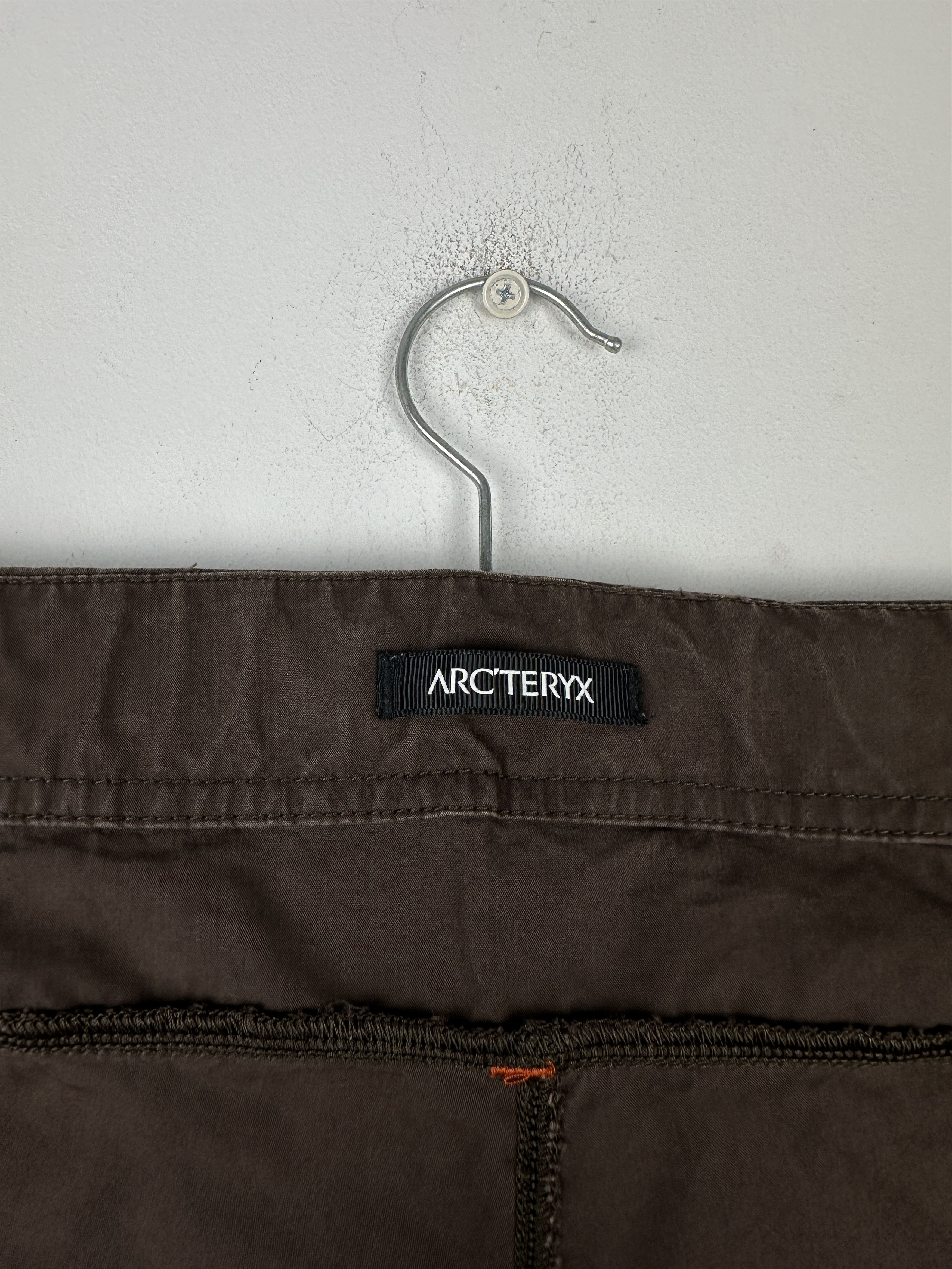 Arc'teryx Arcteryx Logo Brown Shorts With Belt Size US 36 / EU 52 - 5 Thumbnail