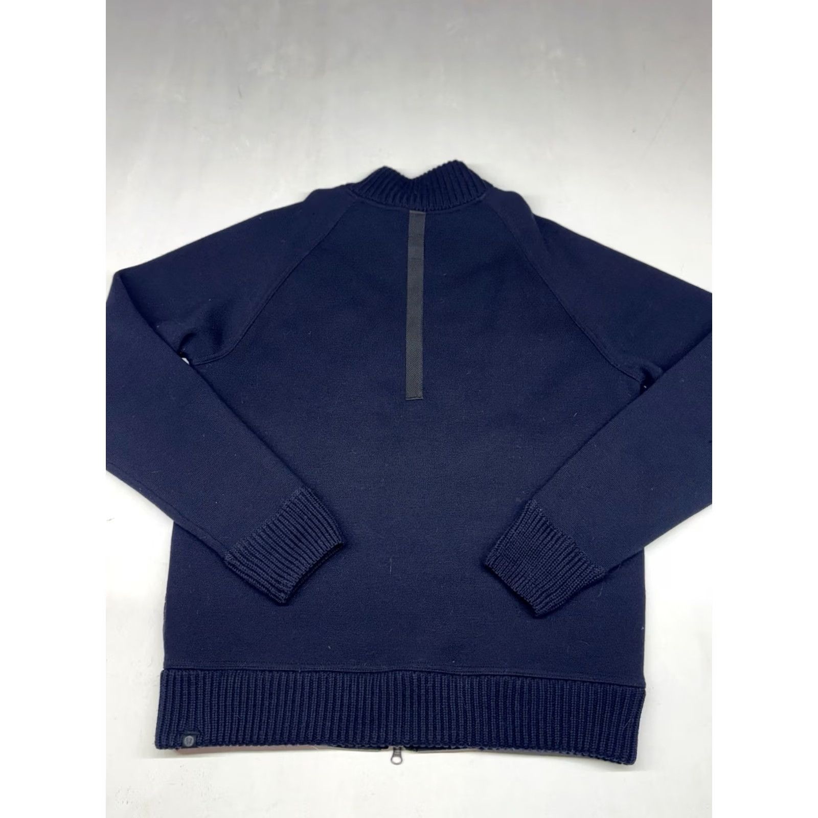 Lululemon Lululemon Knowlton Hybrid Wool Sweater Goose Down Navy Puffer Jacket Mens L Jacket Zip Blue Wool Down Puffer Mens L Size US L / EU 52-54 / 3 - 6 Thumbnail