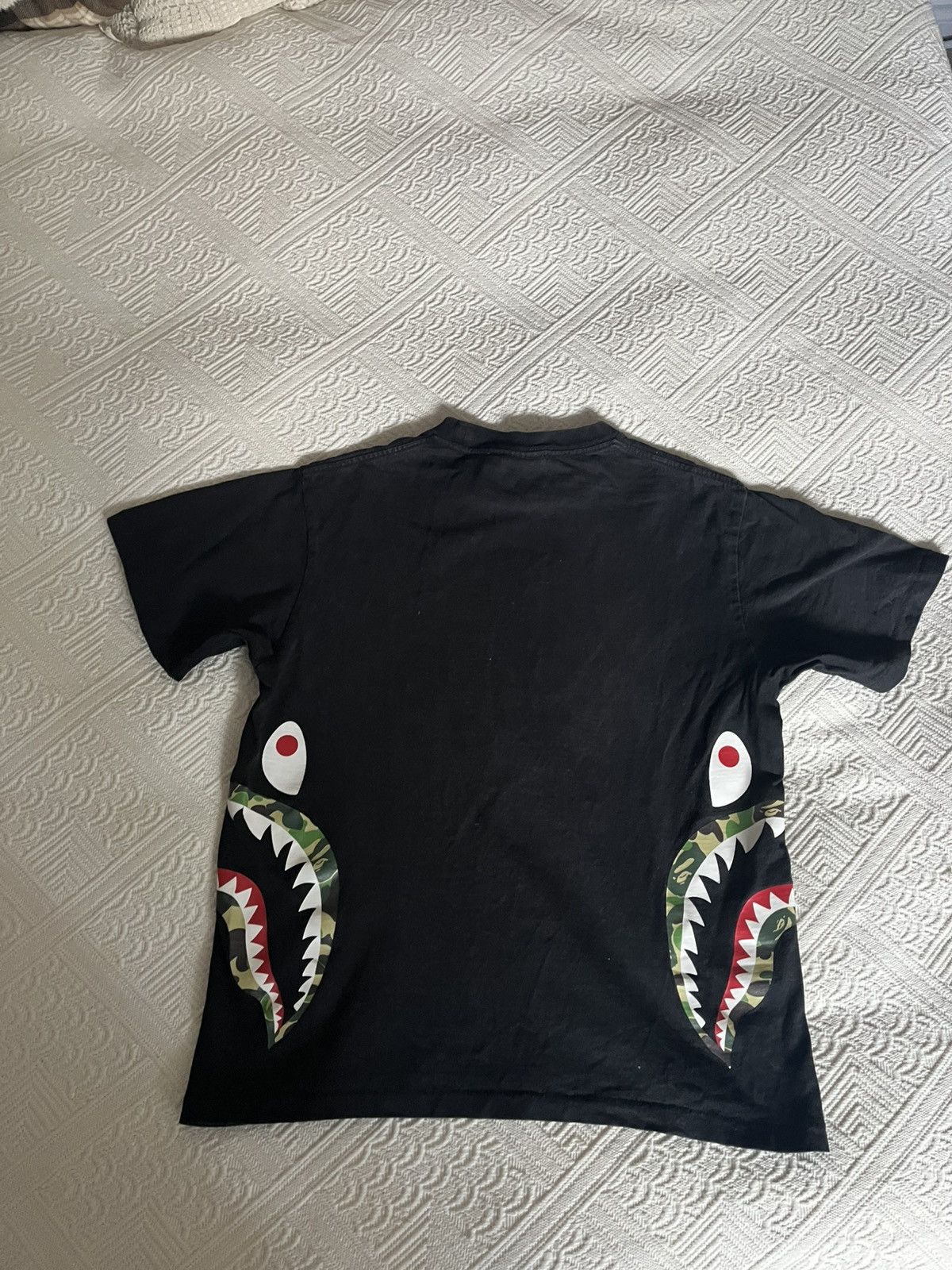 Bape BAPE 1st Camo Side Shark Tee Size US M / EU 48-50 / 2 - 2 Thumbnail