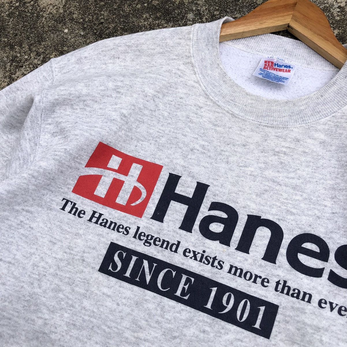 Vintage Vintage 90s Hanes Print Logo Sweatshirt Size US M / EU 48-50 / 2 - 4 Thumbnail