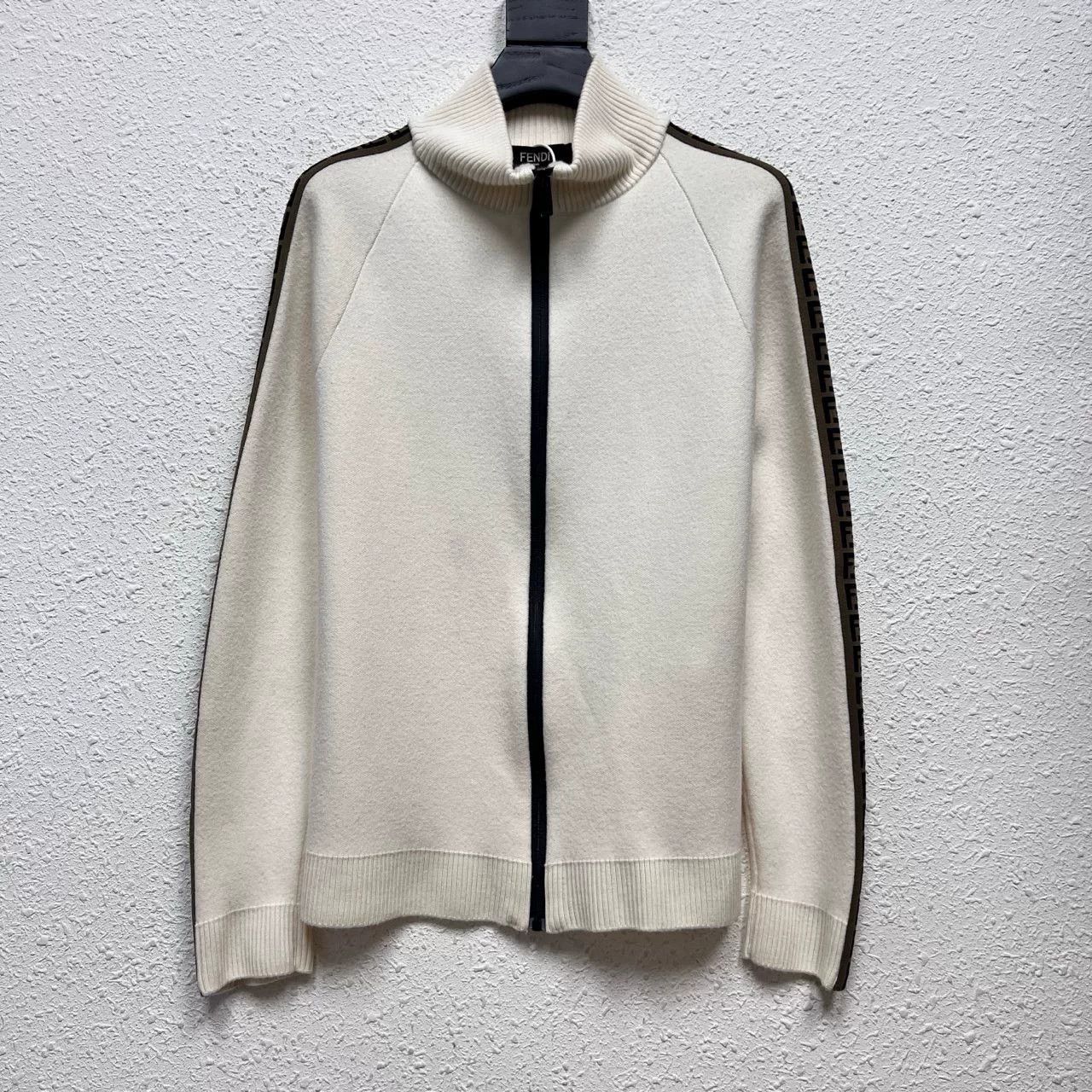 Fendi Fendi Monogram Stripe Knit Wool Jacket Size US M / EU 48-50 / 2 - 1 Thumbnail