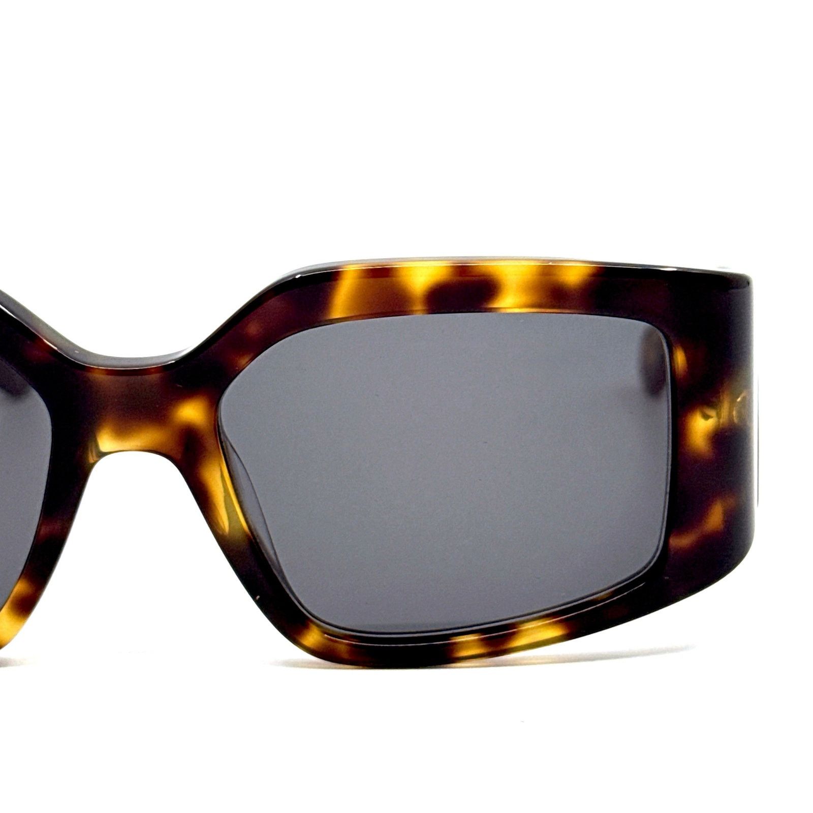 Salvatore Ferragamo New! SALVATORE FERRAGAMO Sunglasses SF1101S 242, AUTHENTIC Size ONE SIZE - 5 Thumbnail