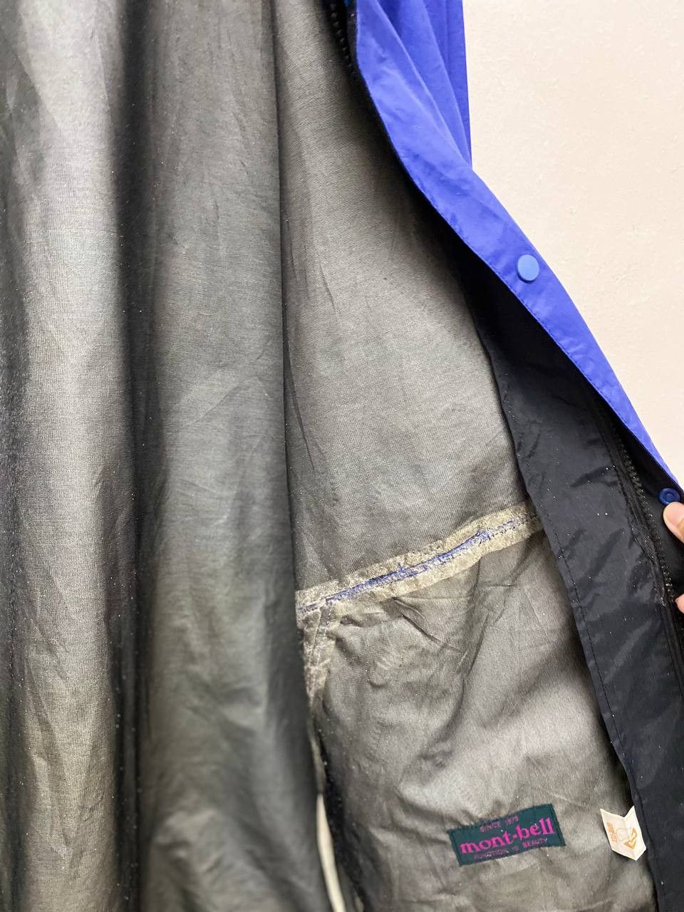Montbell vintage mont bell waterproof jacket foldable hoody Size US M / EU 48-50 / 2 - 5 Thumbnail