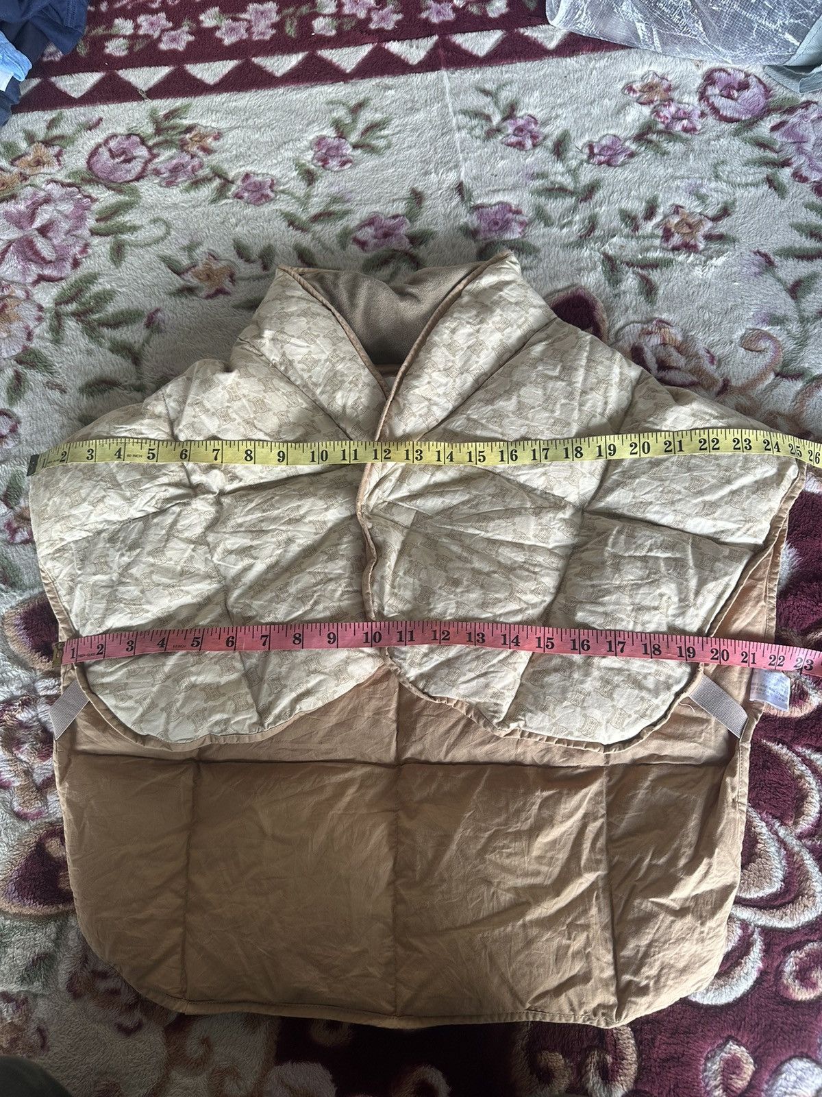 Celine Celine Monogram Cropped Goose Puffer Down Vests Jacket Size US M / EU 48-50 / 2 - 10 Thumbnail