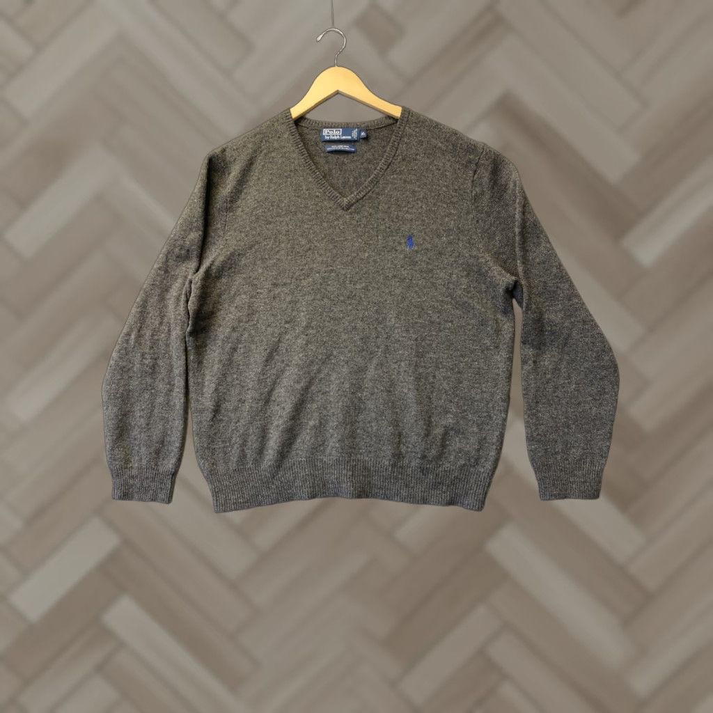 Polo Ralph Lauren VINTAGE Polo Ralph Lauren Men’s XL Sweater Pullover Wool V-Neck Embroidered Logo Gray All Seasons Size US XL / EU 56 / 4 - 1 Thumbnail