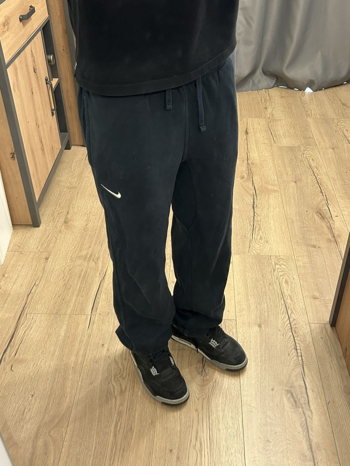 Nike Nike baggy sweatpants joggers 90s y2k drill uk swag skate Size US 34 / EU 50 - 11 Thumbnail