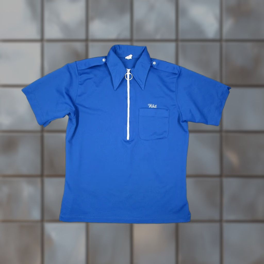 Vintage VINTAGE Hilton Polo Shirt Men Medium Blue 1/2 Zip Tailored Classic 60s 70s 80s Festivals Hippie Sports Golf Men’s Tailored Blue Polo Shirt Size US M / EU 48-50 / 2 - 1 Thumbnail