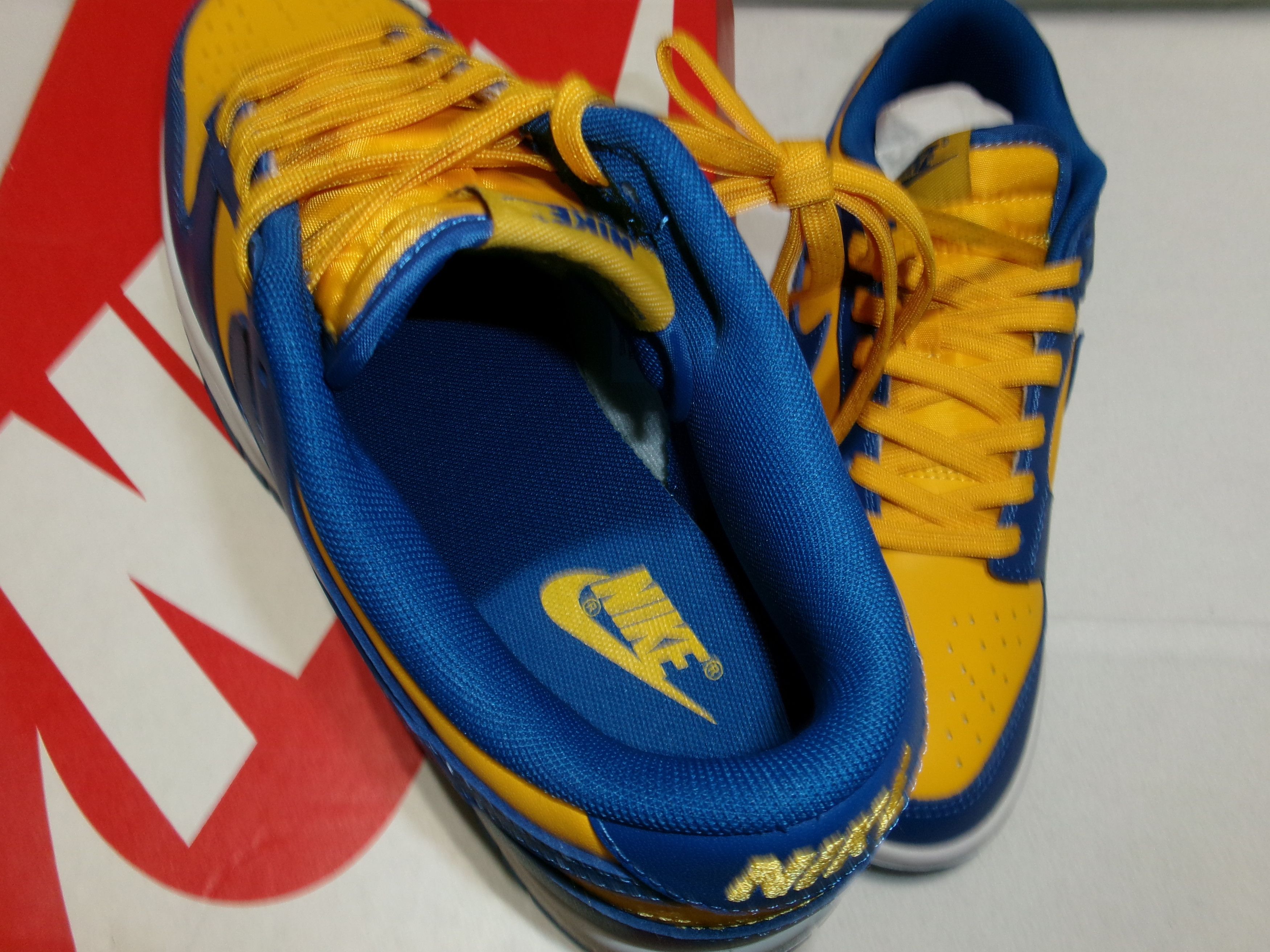 Nike Nike Dunk Low UCLA - DD1391-402 Blue/Gold Size US 8.5 / EU 41-42 - 9 Thumbnail