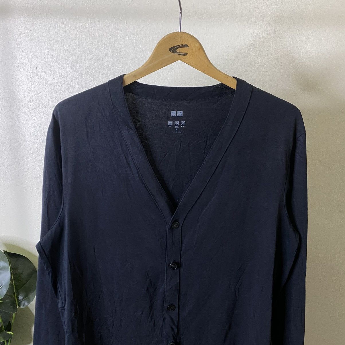Uniqlo Uniqlo Black Cardigan Size US M / EU 48-50 / 2 - 2 Thumbnail