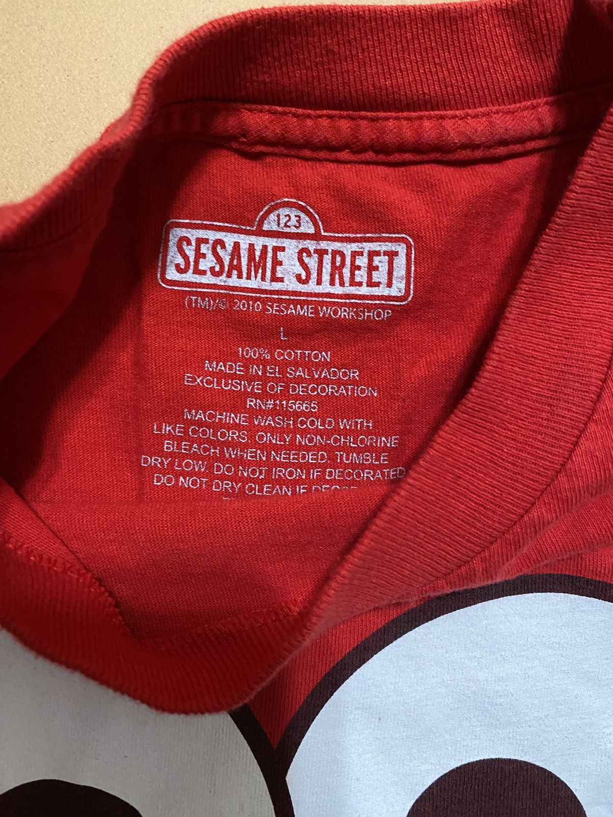 Vintage Vintage Y2K Elmo Sesame Street Shirt Size US L / EU 52-54 / 3 - 3 Thumbnail