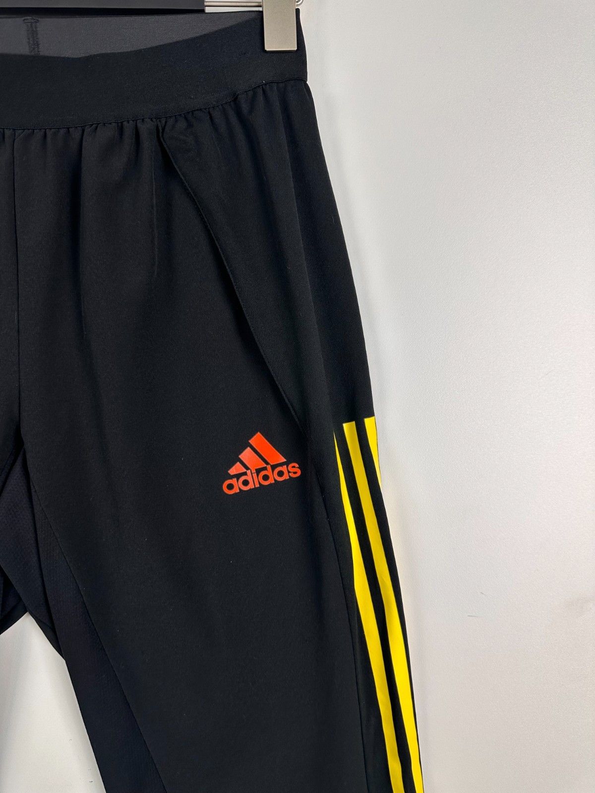 Adidas Manchester United Training Football Soccer Pants Sweatpants Size US 34 / EU 50 - 2 Thumbnail