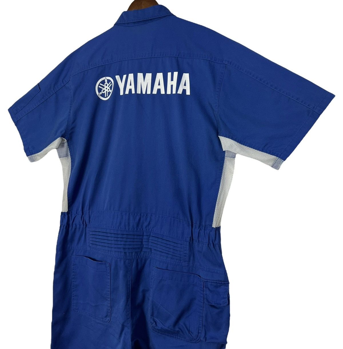 Yamaha Vintage Yamaha Valentino Rossi R1 Racing Mechanic Jumpsuit Size US 41 - 4 Thumbnail