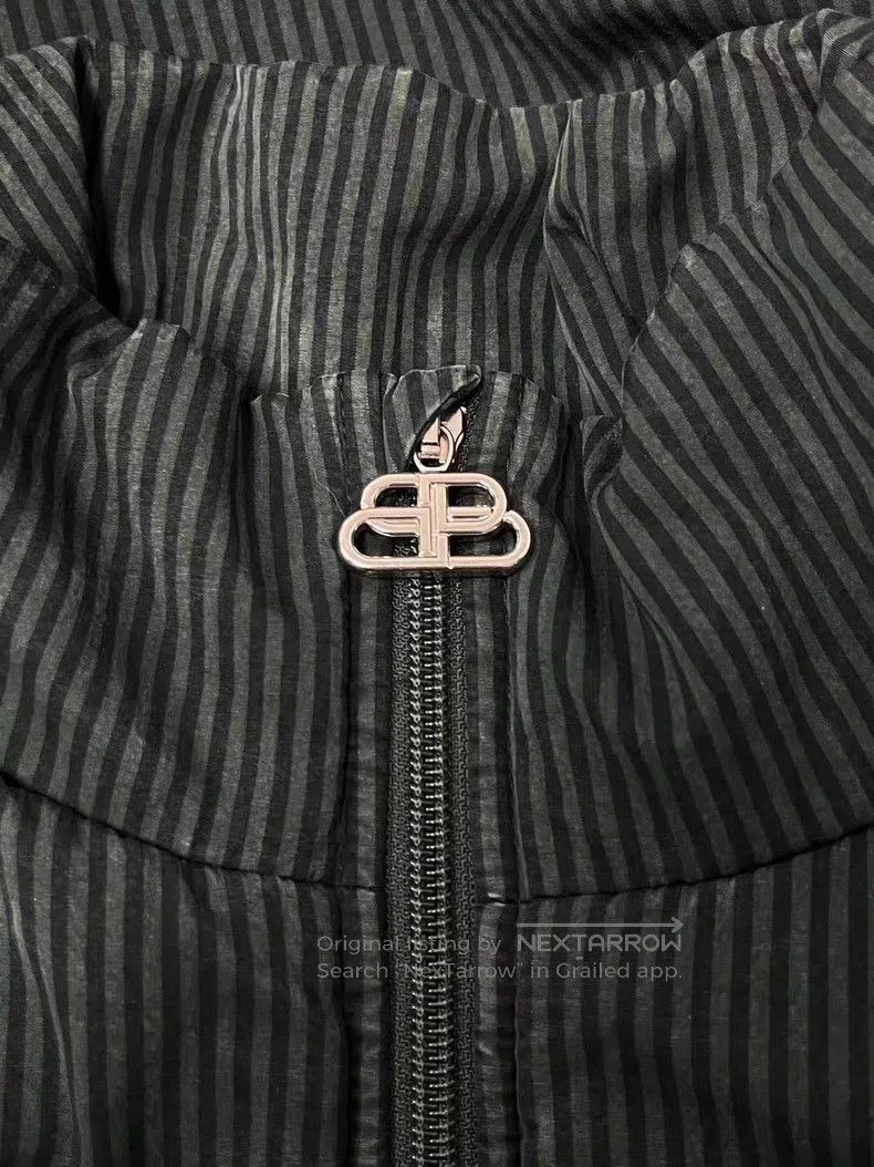 Balenciaga Balenciaga Dark Green Striped Cotton-Padded Thick Coat wit Size US S / EU 44-46 / 1 - 3 Thumbnail