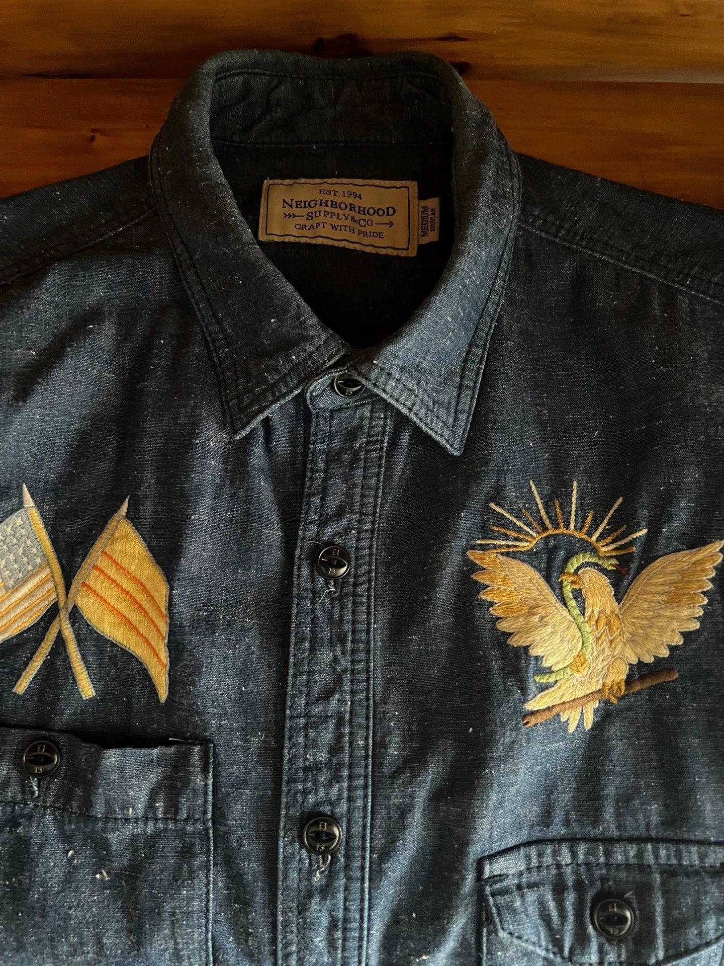 Neighborhood Neighborhood Japan Indigo Vintage Embroidered Denim Shirt Size US M / EU 48-50 / 2 - 8 Thumbnail