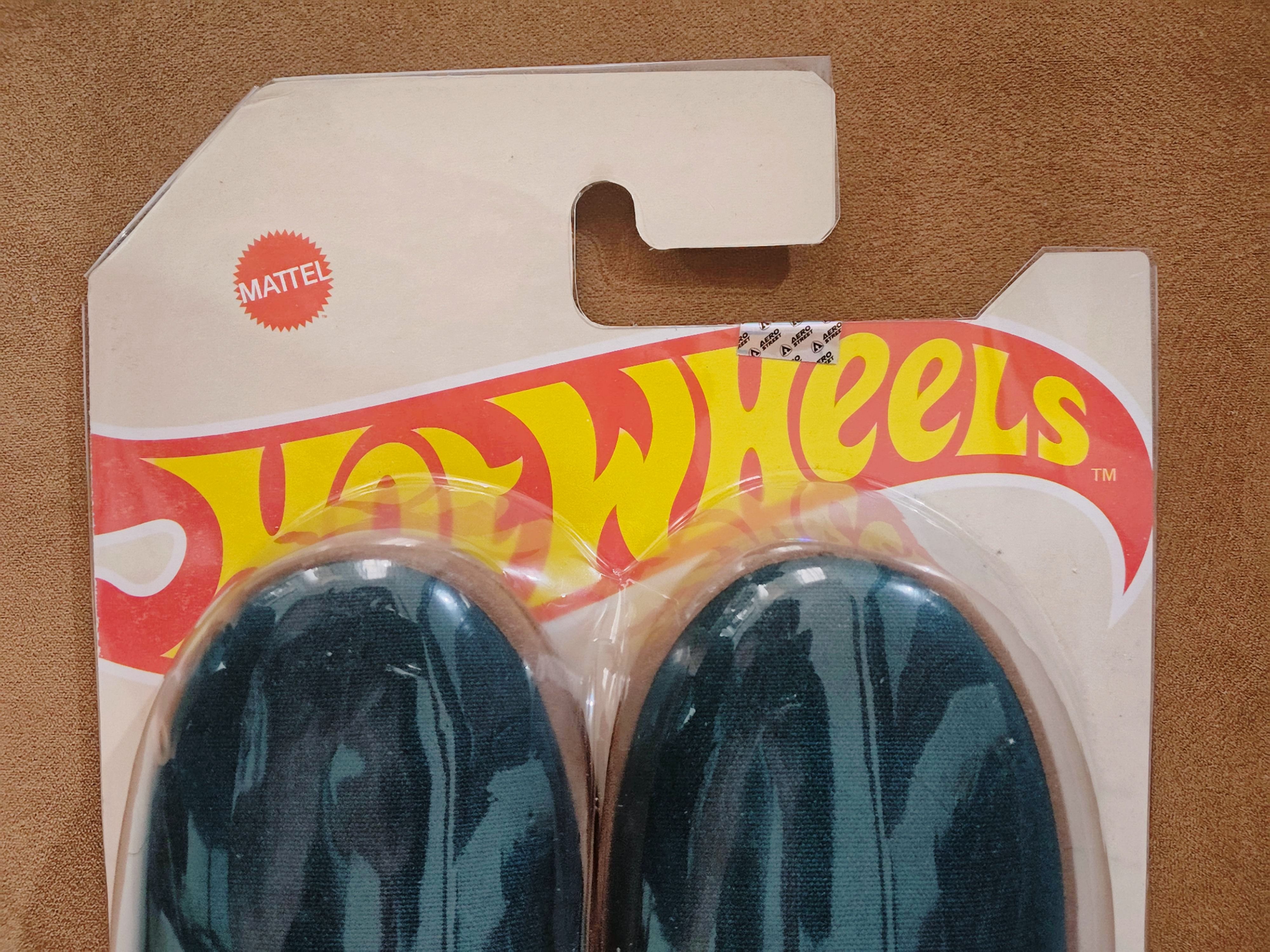 Vintage Aerostreet x Hot Wheels™ Limited Edition | Official Licensed Size US 10.5 / EU 43-44 - 8 Thumbnail