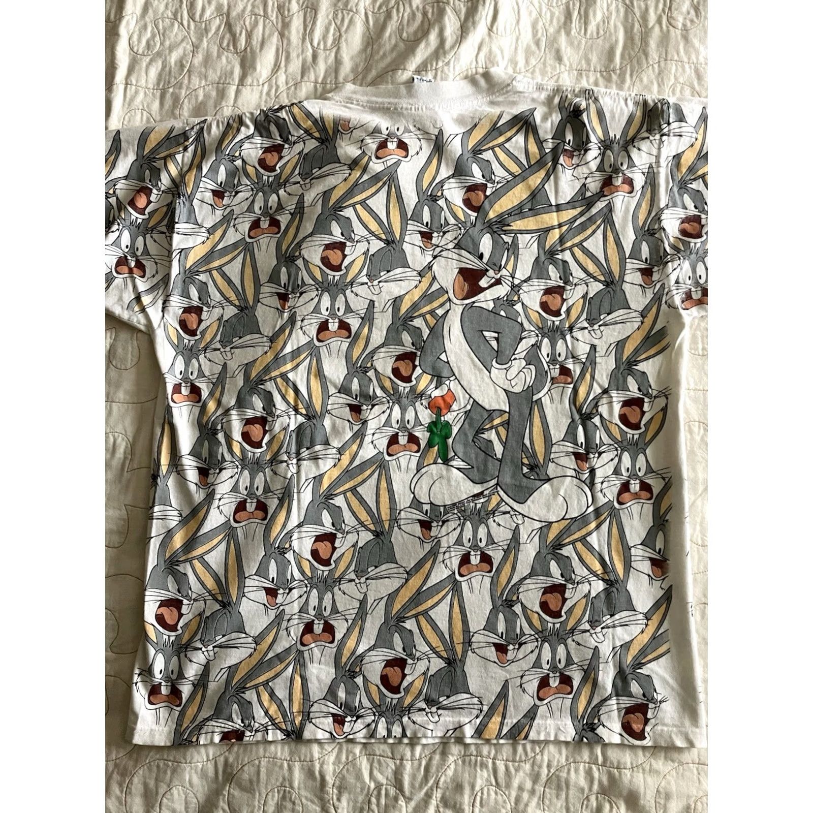 Vintage VINTAGE Bugs Bunny Looney Tunes AOP T-shirt Wild Oats XL White 1992 90s USA Men Size US XL / EU 56 / 4 - 5 Thumbnail