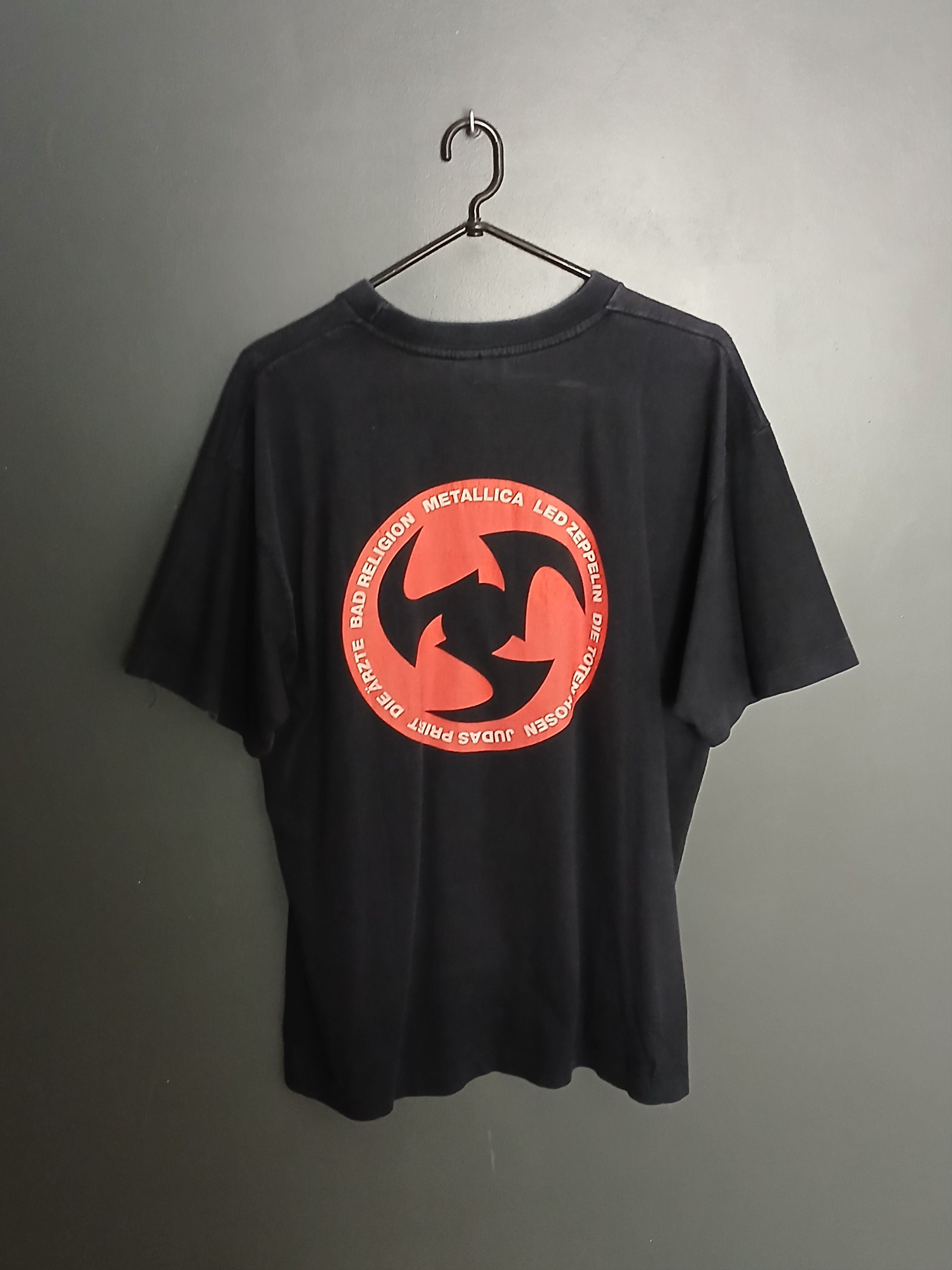 Band Tees × Vintage Vintage Guggenmusic Metallica Led Zeppelin Festival T-Shirt Size US L / EU 52-54 / 3 - 1 Thumbnail