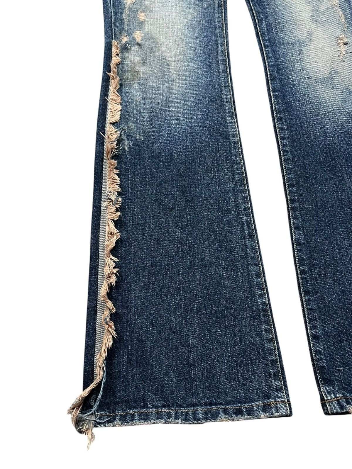 GOSTAR DE FUGA FUGA Distressed Lowrise Flared Denim Pants Size US 31 - 15 Thumbnail