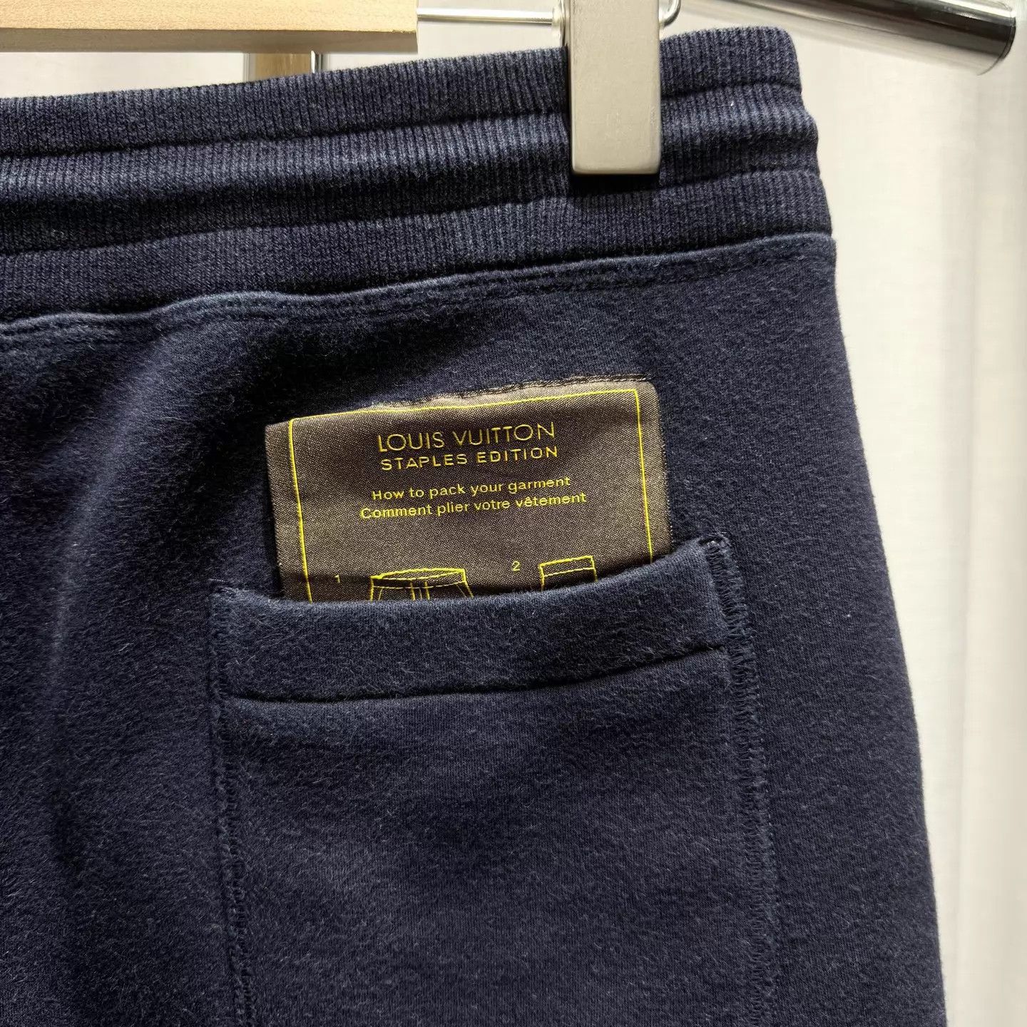 Louis Vuitton LV deep blue drawstring shorts M 98 New back pocket straight Size US 32 / EU 48 - 3 Thumbnail