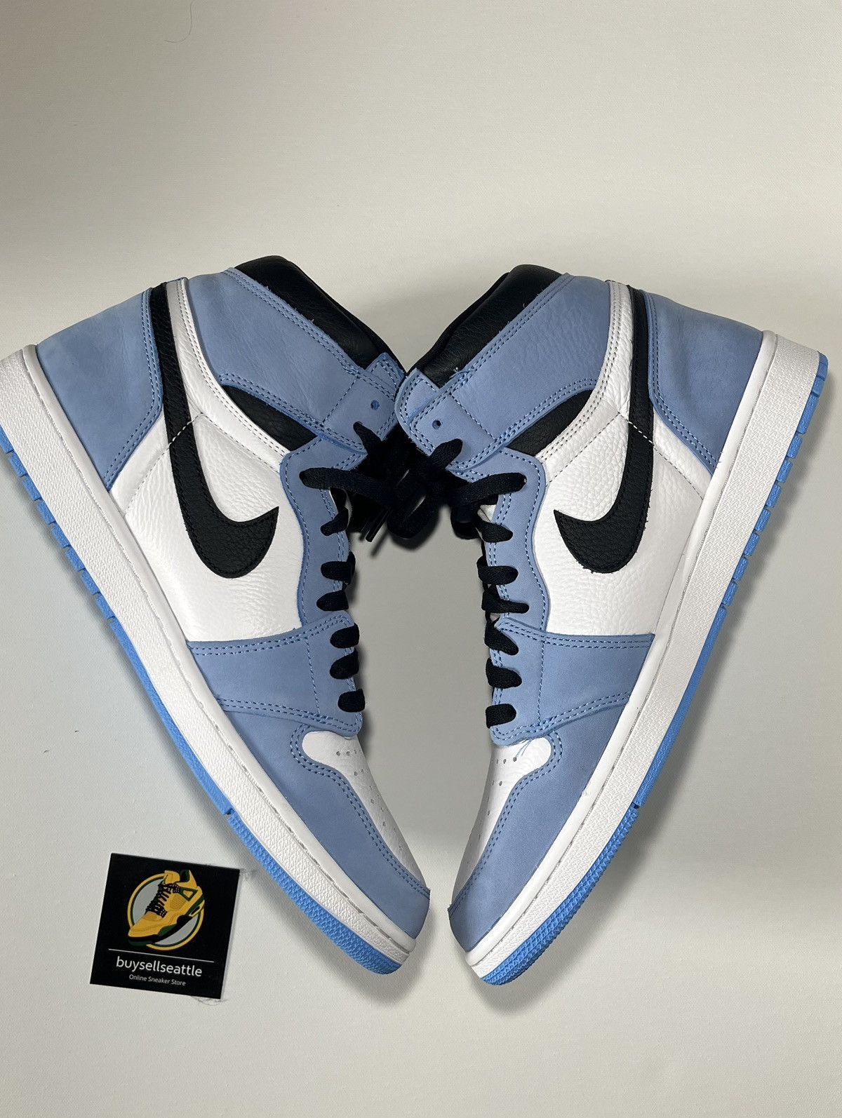 Jordan Brand Jordan 1 University Blue Size US 13 / EU 46 - 2 Thumbnail