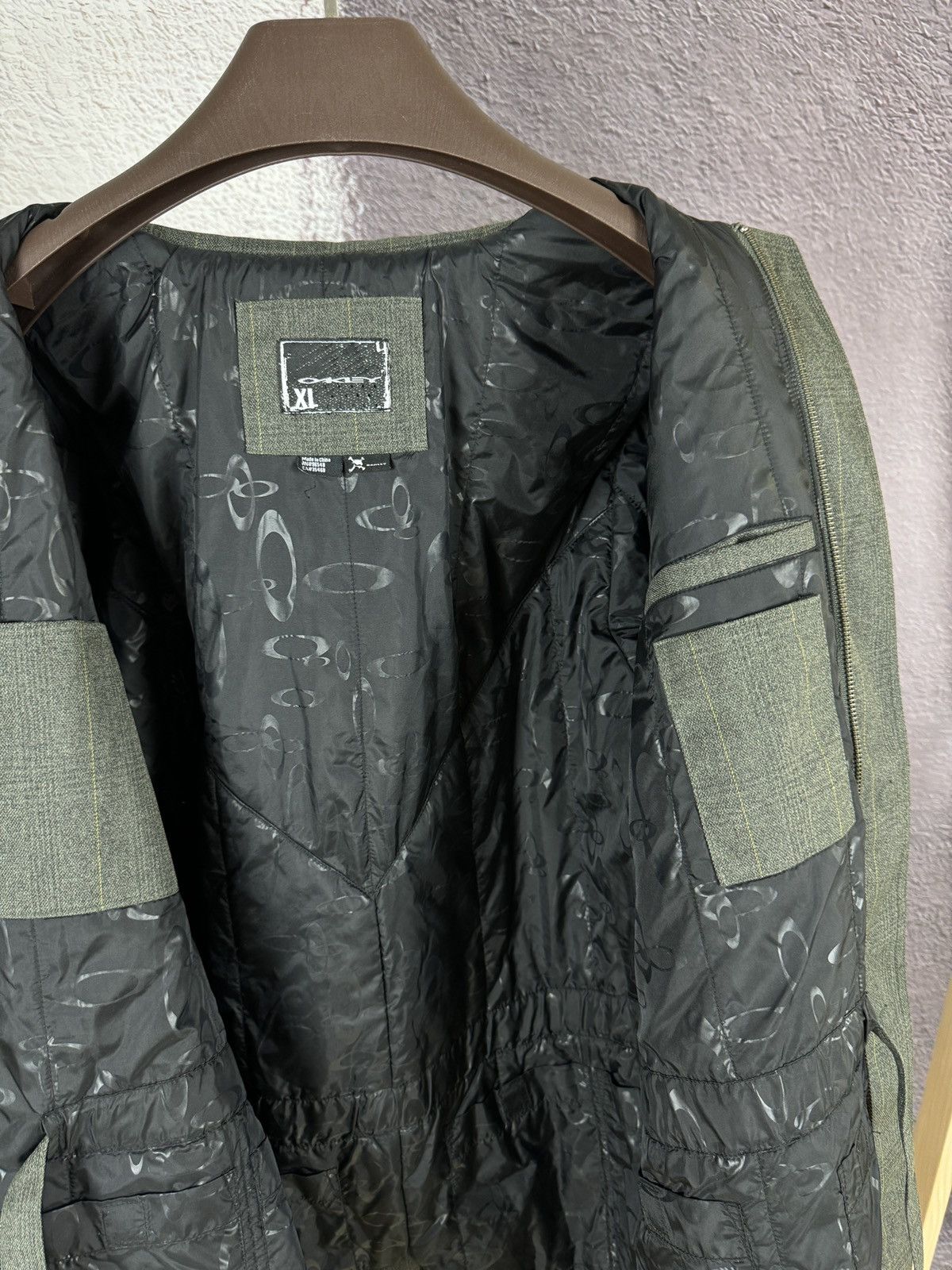 Oakley Oakley vintage FA07 grey checkered avant garde long jacket Size US XL / EU 56 / 4 - 19 Thumbnail