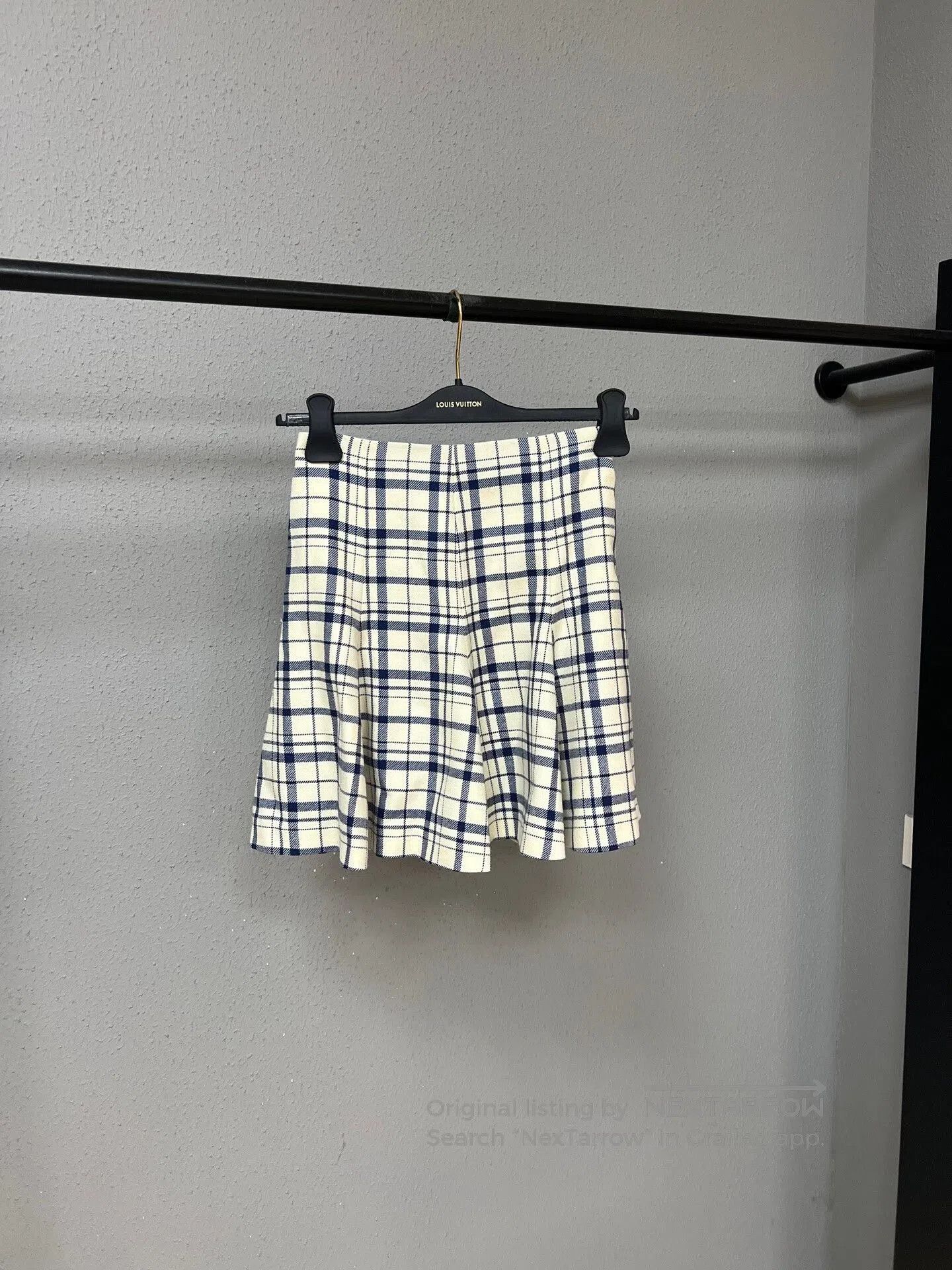 Dior dior wool plaid skirt size 34 new. Size 33" - 1 Thumbnail