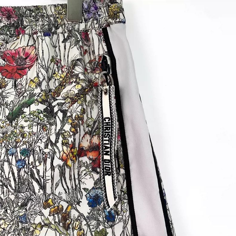 Dior Christian Dior MultiColor Floral Print Shorts-2506 Size 39" - 6 Thumbnail