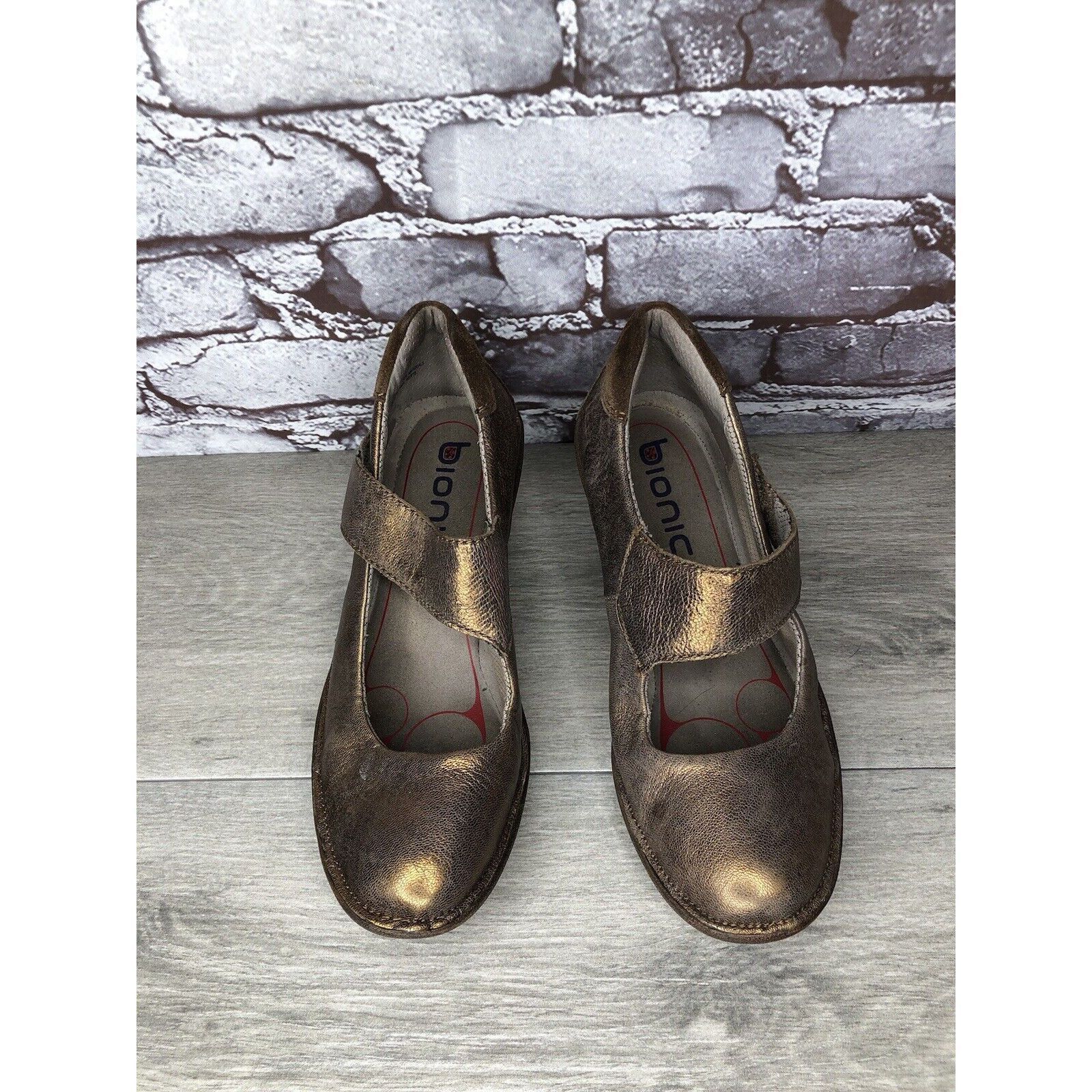 Other Bionica Bronze Leather Shimmer Mary Jane Strap Wedge Shoes W Size US 7.5 / IT 37.5 - 2 Thumbnail
