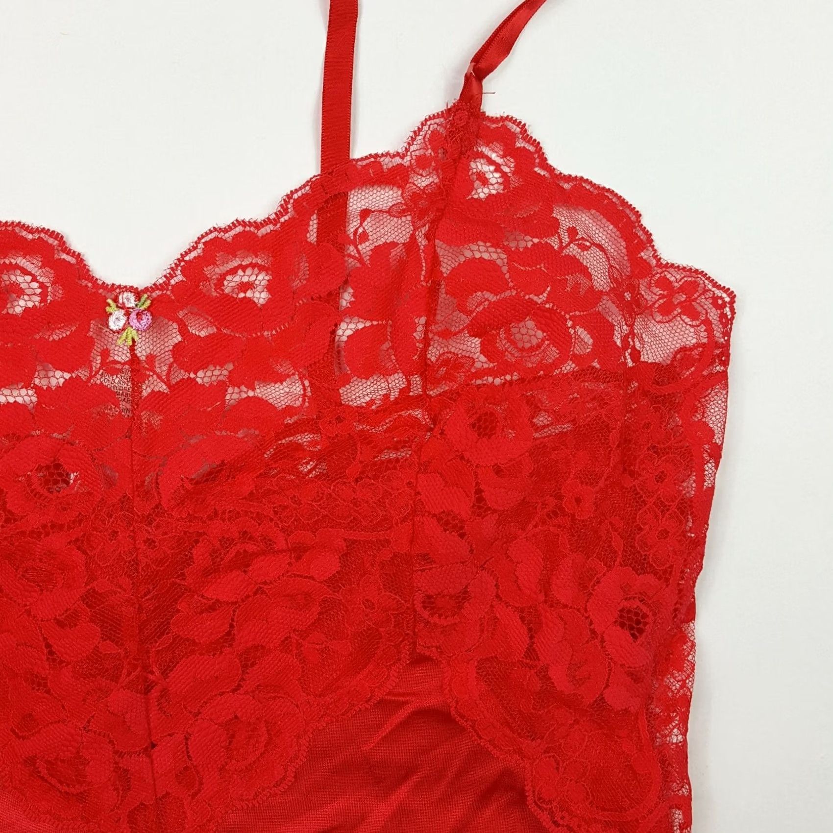 Vintage VINTAGE Pure Luxury Camisole Tank Night Lingerie Sleep 80s Red Lace Nylon Women 10 Sleeveless Size ONE SIZE - 2 Thumbnail