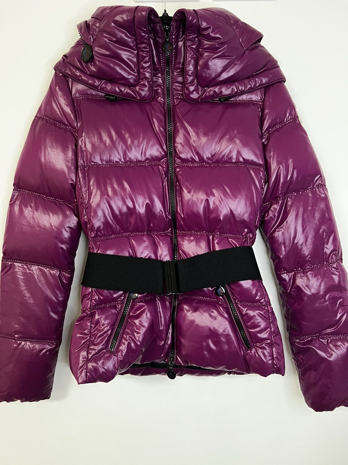 Moncler Original moncler xs puffer jacket violet goose down Size XS / US 0-2 / IT 36-38 - 2 Thumbnail