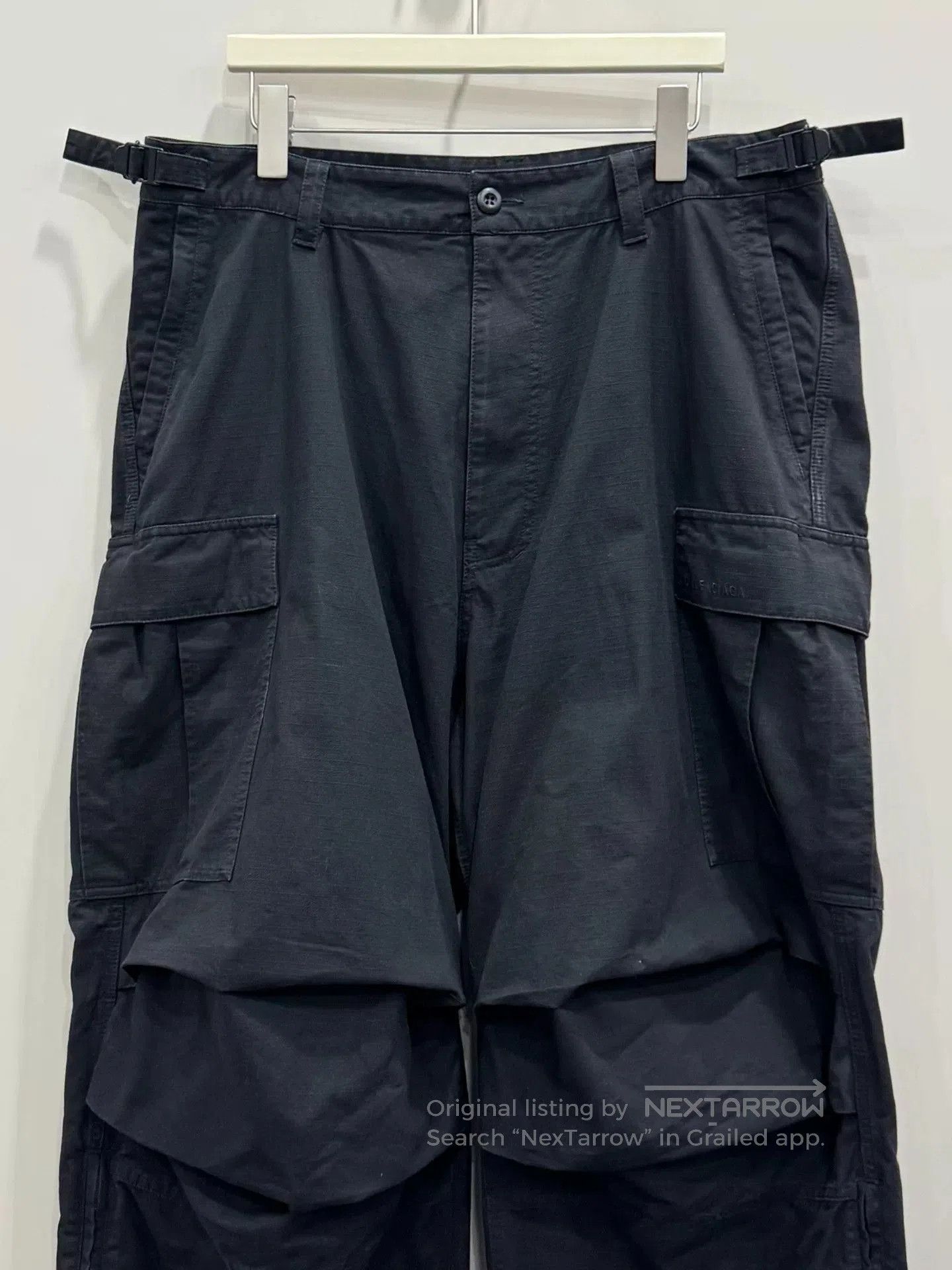 Balenciaga balenciaga pulled cargo pants size 50. Size US 44 / EU 60 - 3 Thumbnail