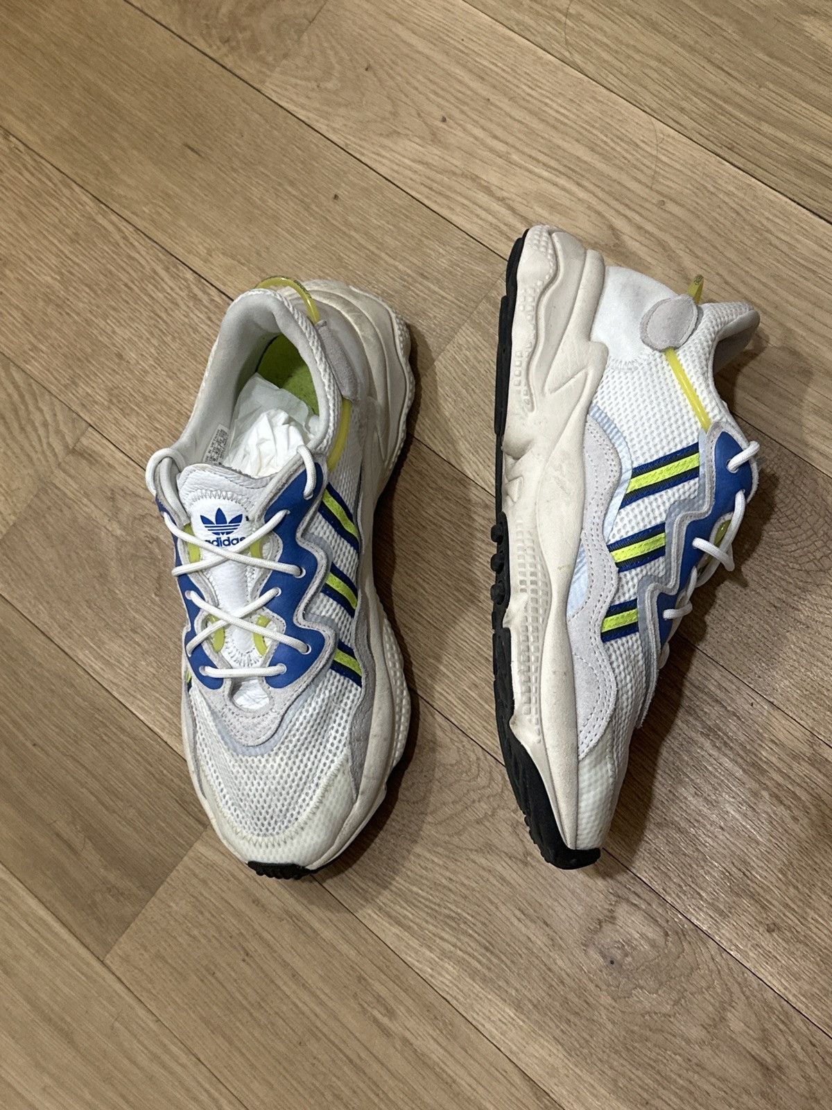 Adidas Adidas ozweego Size US 8.5 / EU 41-42 - 7 Thumbnail