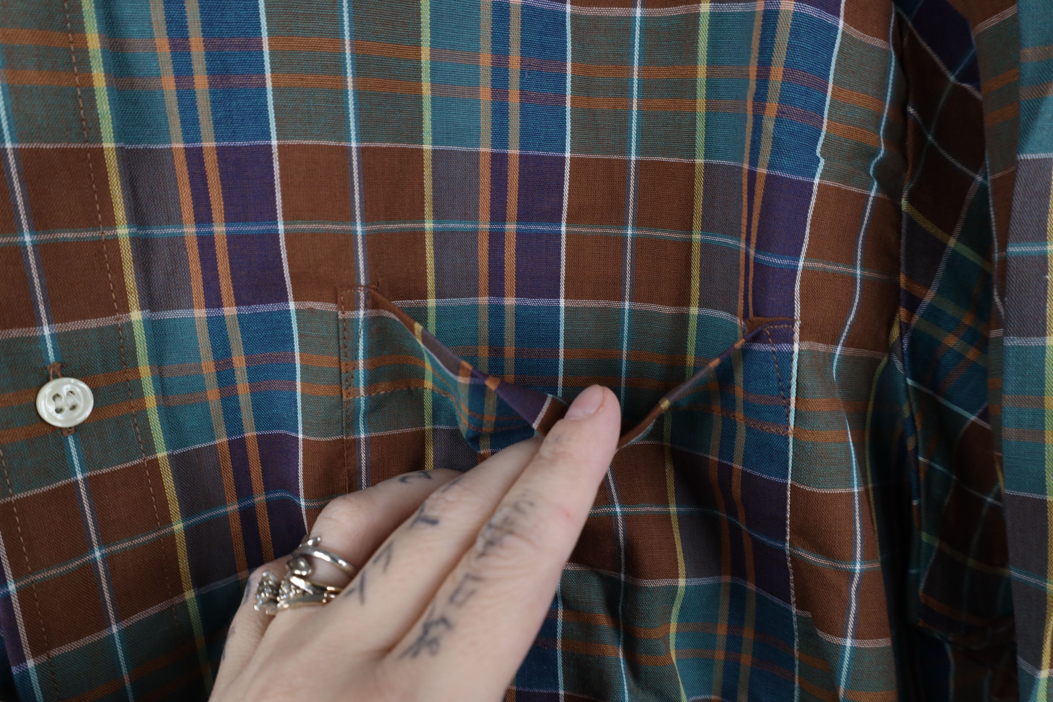 Vintage Vintage 70s 80s Streetwear Madras Collared Button Shirt Size US M / EU 48-50 / 2 - 7 Thumbnail