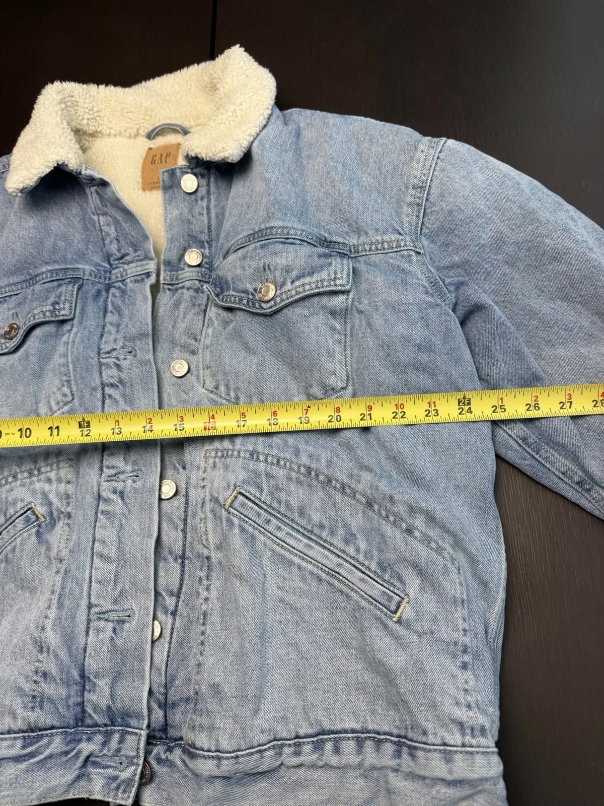 Gap Gap Light wash Denim Jacket Sherpa Fleece Lined Jacket L Size US L / EU 52-54 / 3 - 8 Thumbnail