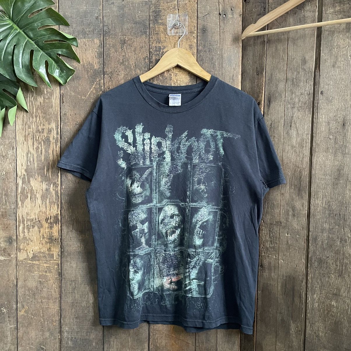 Vintage Distressed Slipknot Band Tshirt