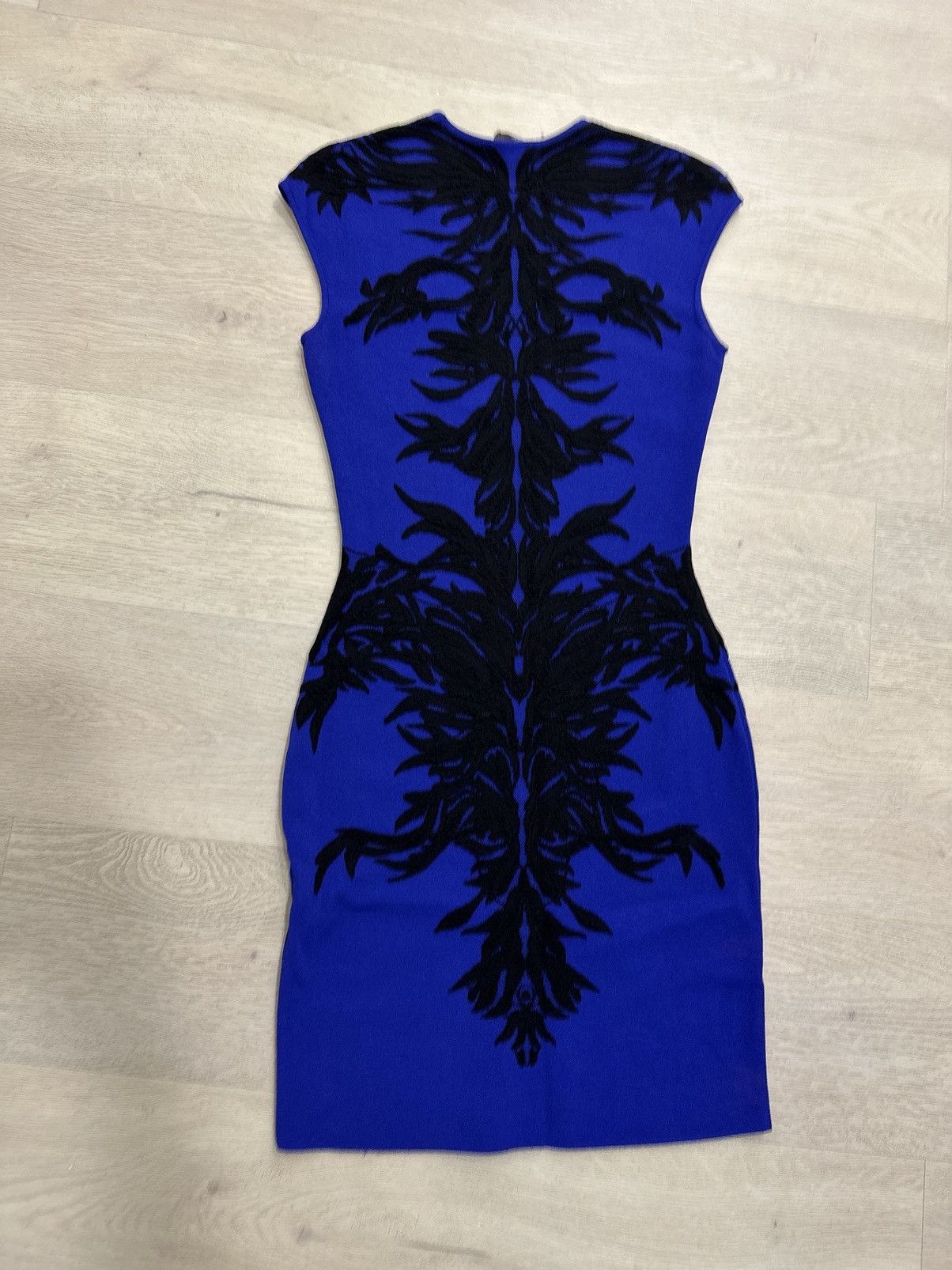 chinese dress ladies 2005 Alexander McQueen Black Silk Jersey Dress w Low Lace Back main image 0