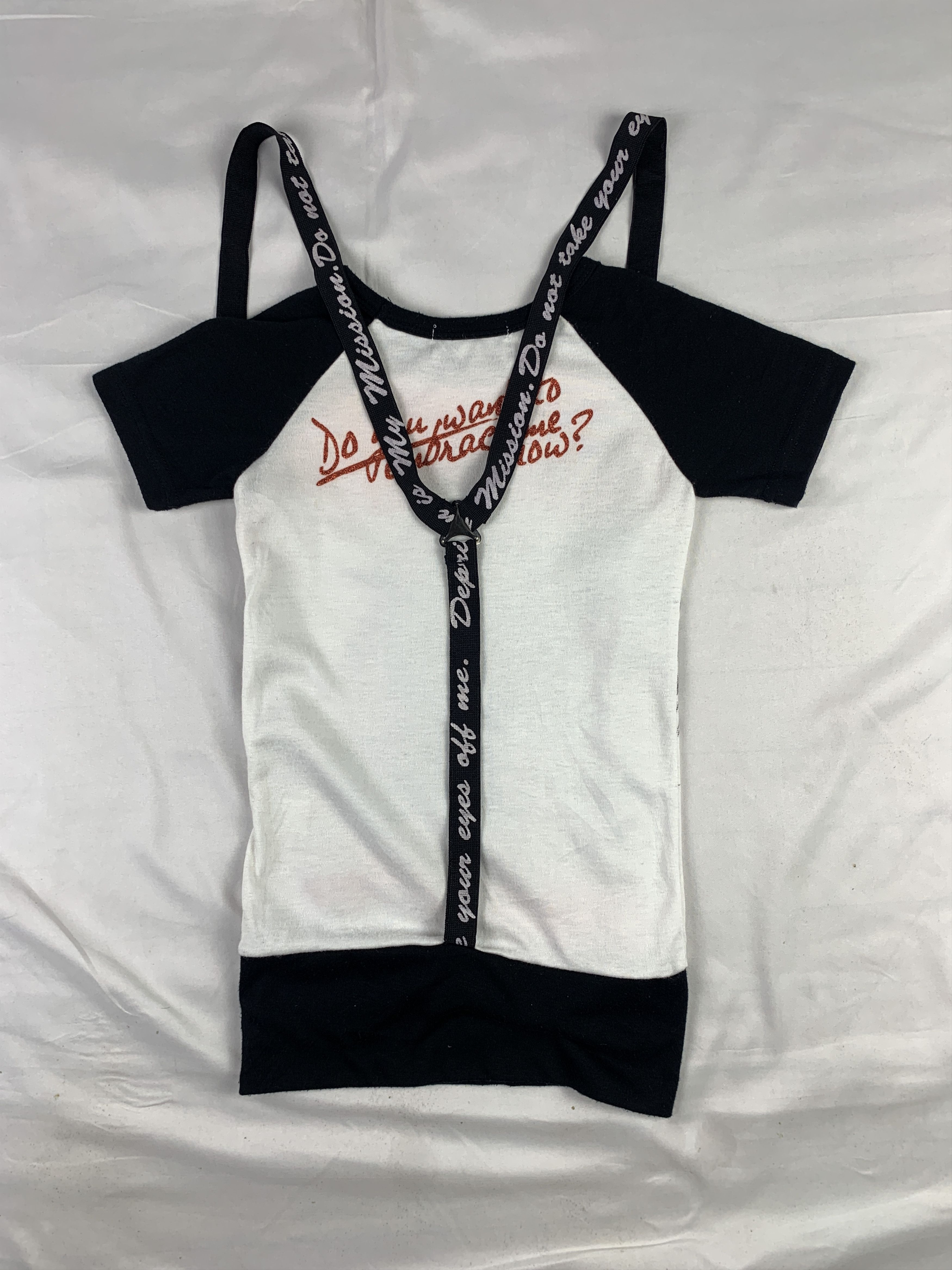 Japanese Brand y2k Lilty Girl Graphic Suspender Raglan Tee (XS) Size XS / US 0-2 / IT 36-38 - 4 Thumbnail