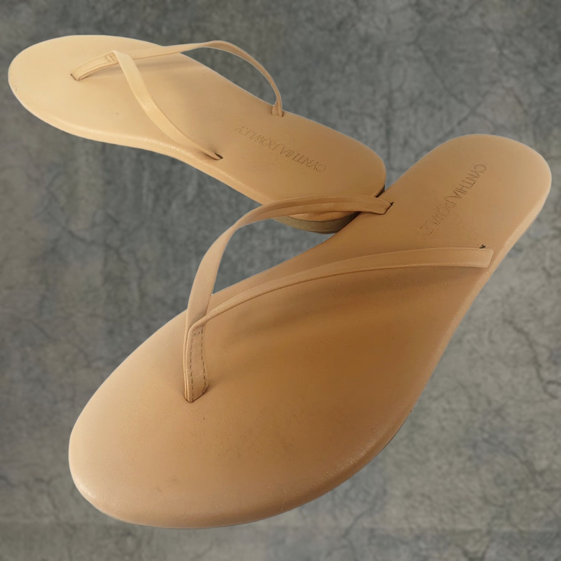 Cynthia Rowley Cynthia Rowley Tan Sandals Thong Flat Heel 9 Slip On Straps Womens Size US 9 / IT 39 - 1 Thumbnail